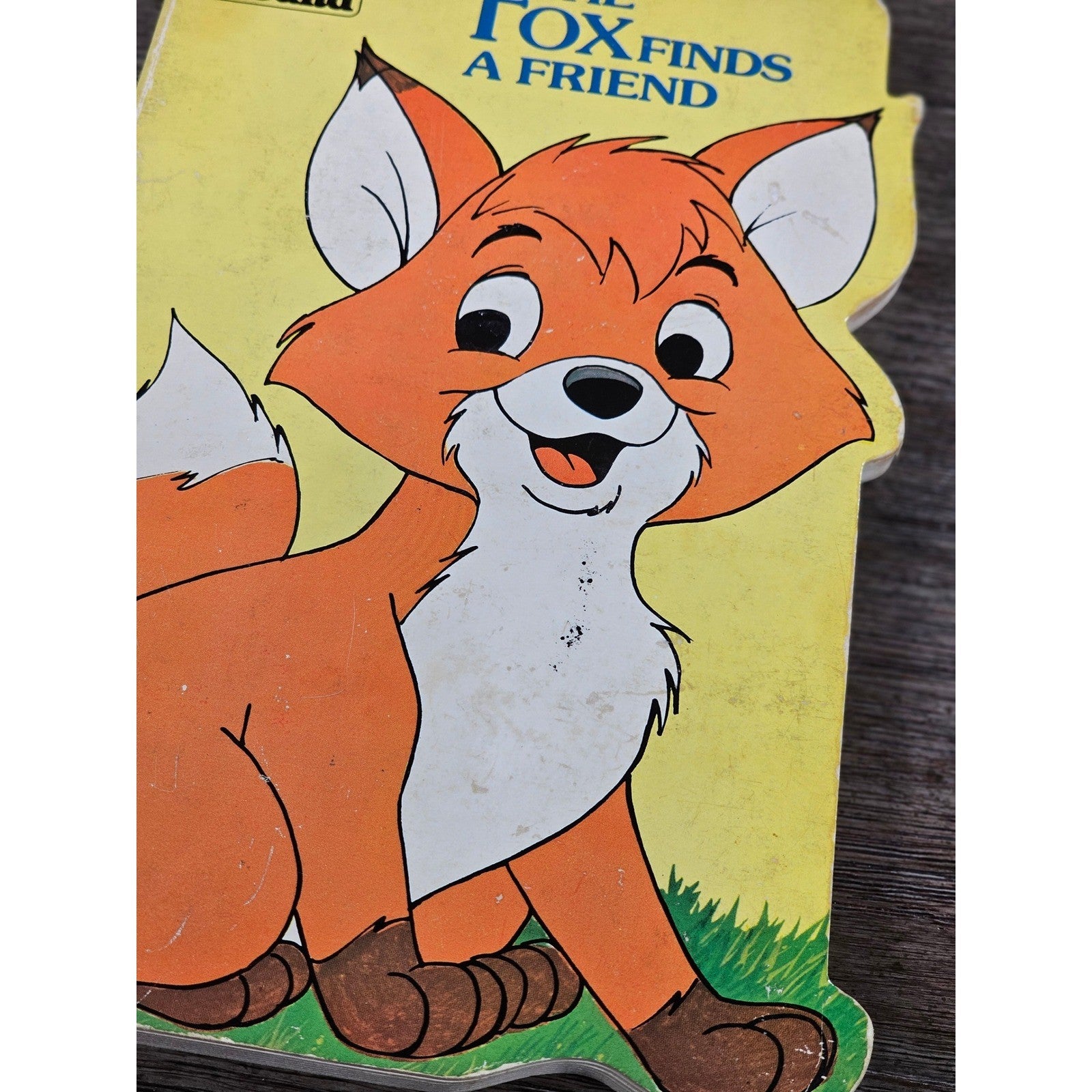 Vintage 1981 Walt Disney The Fox Finds a Friend Golden Sturdy Shape Book Tod