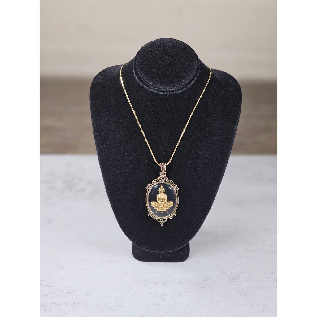 Vintage Gold Tone Buddha Cameo Pendant Necklace Black Oval Medallion