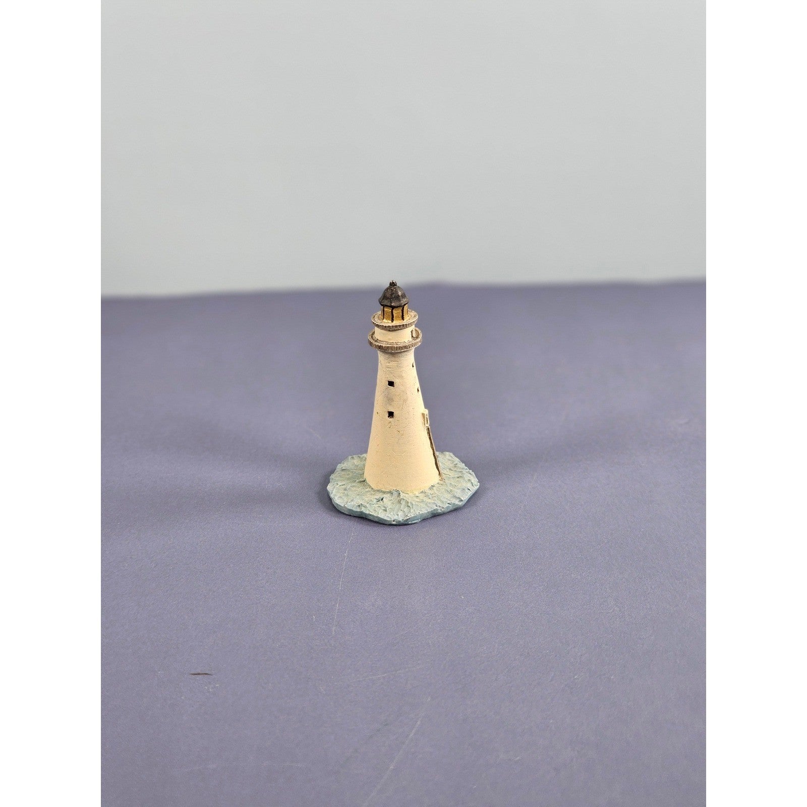 Vintage Minots Lighthouse Thimble Miniature Lighthouse Collectible