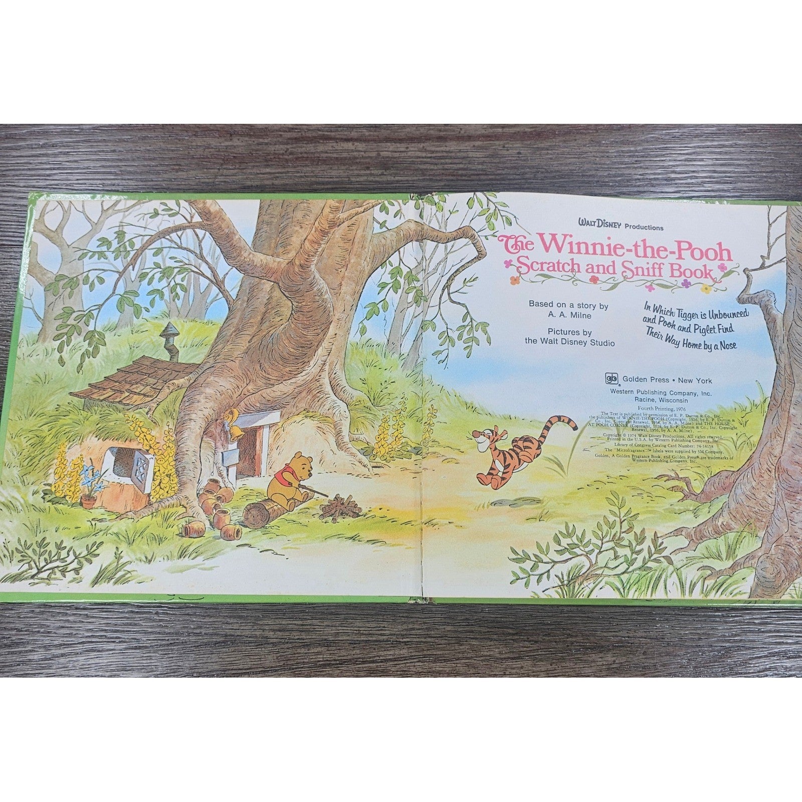 Vintage Winnie the Pooh Scratch Sniff Book 1976 Golden Press