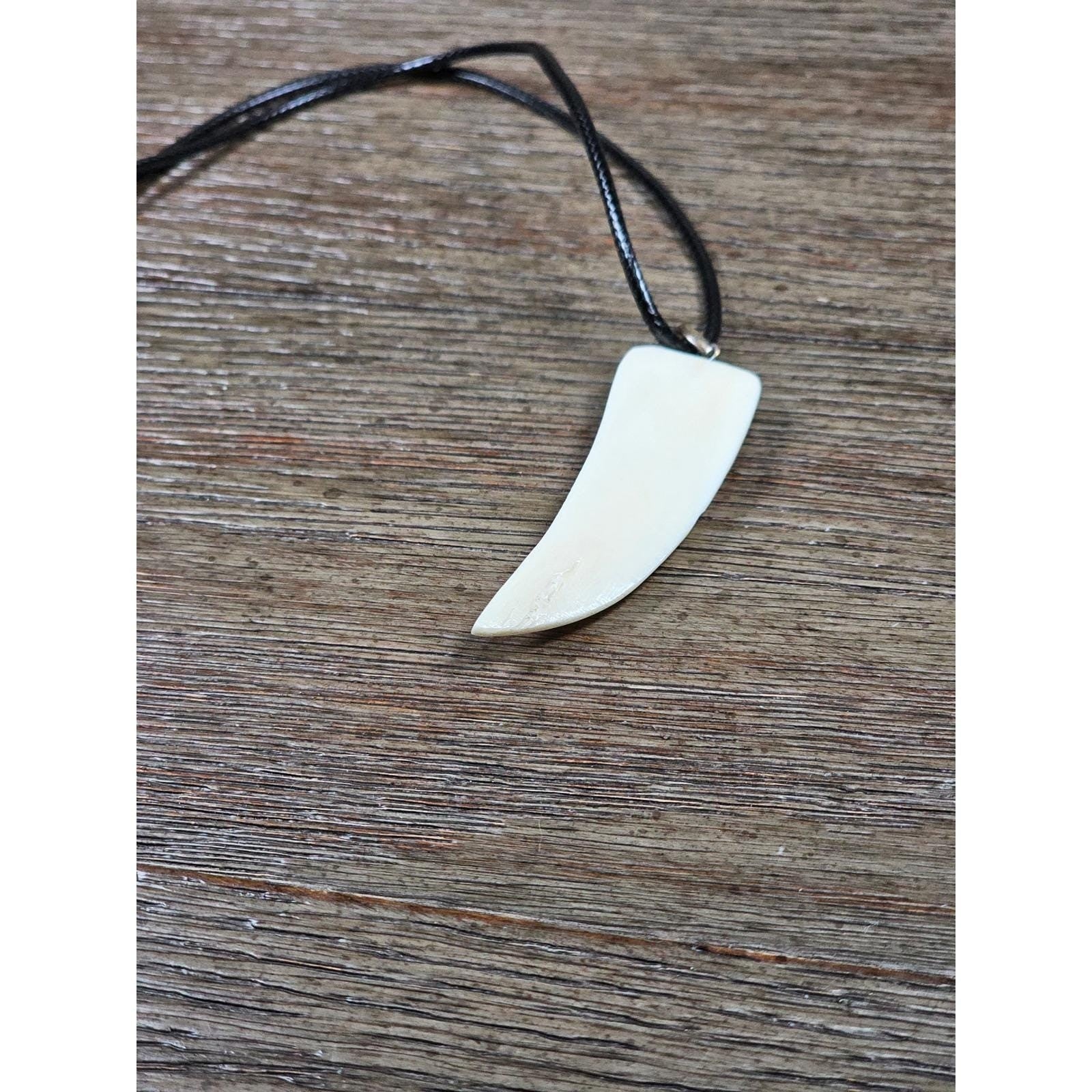 Carved Snake Fang Pendant Necklace White Tooth Style Gothic Charm 2"