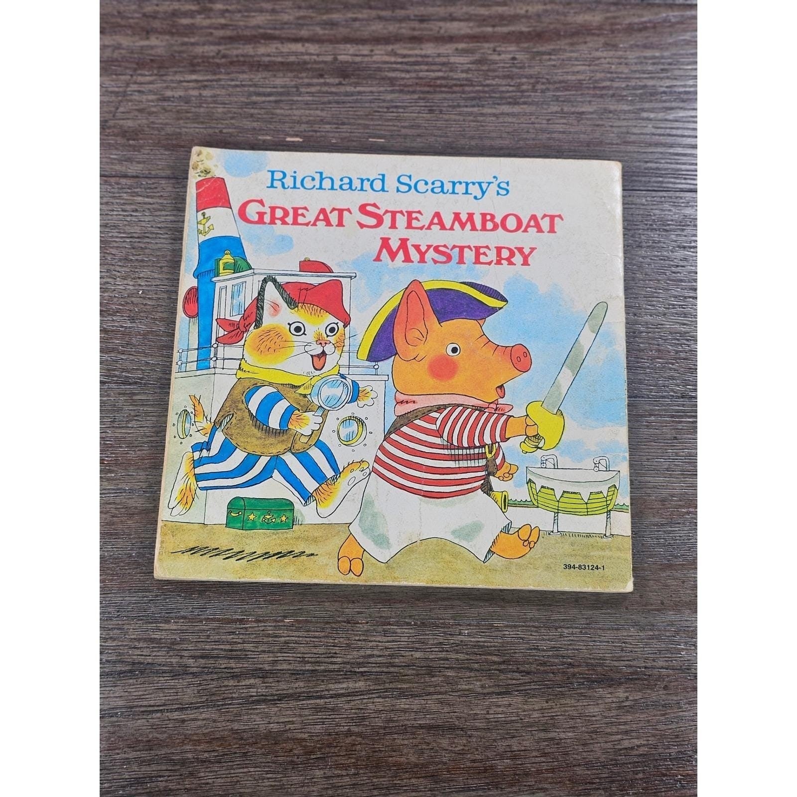 Vintage 1975 Richard Scarry Great Steamboat Mystery Pictureback Book