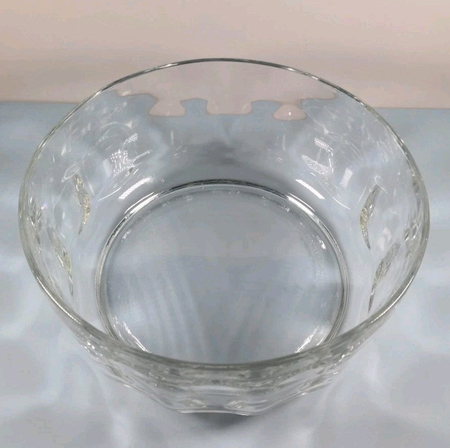 Vintage Crystal D’Arcoroc France “Thumbprint” 8.5″ Round Fruit Bowl