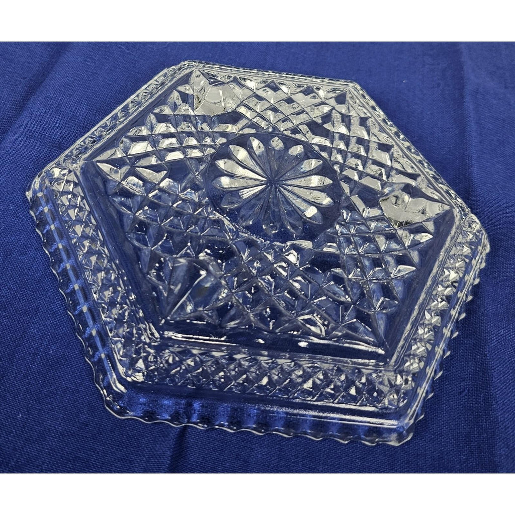 Anchor Hocking Wexford Footed Glass Dish 7.5 Inch Candy Bowl