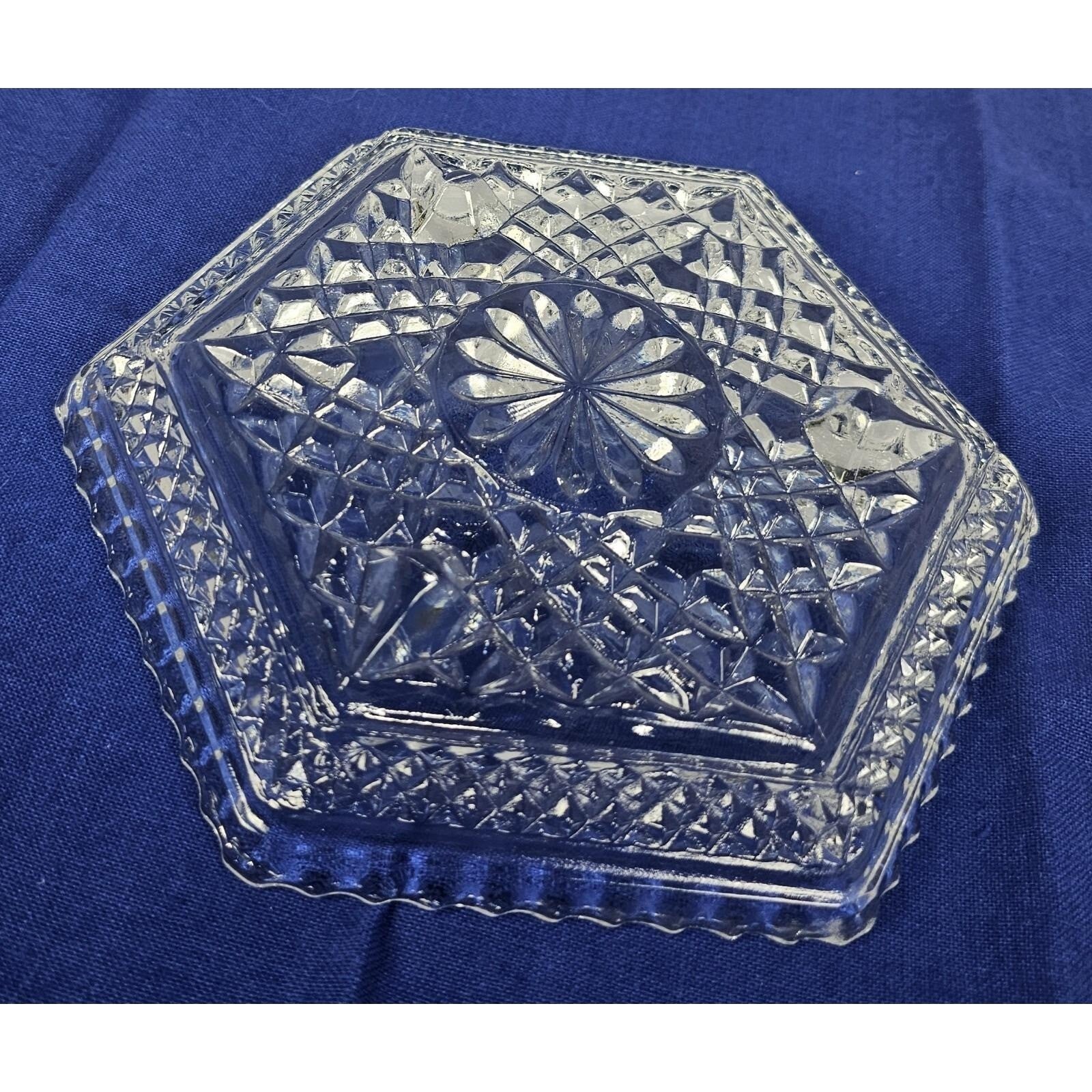 Anchor Hocking Wexford Footed Glass Dish 7.5 Inch Candy Bowl