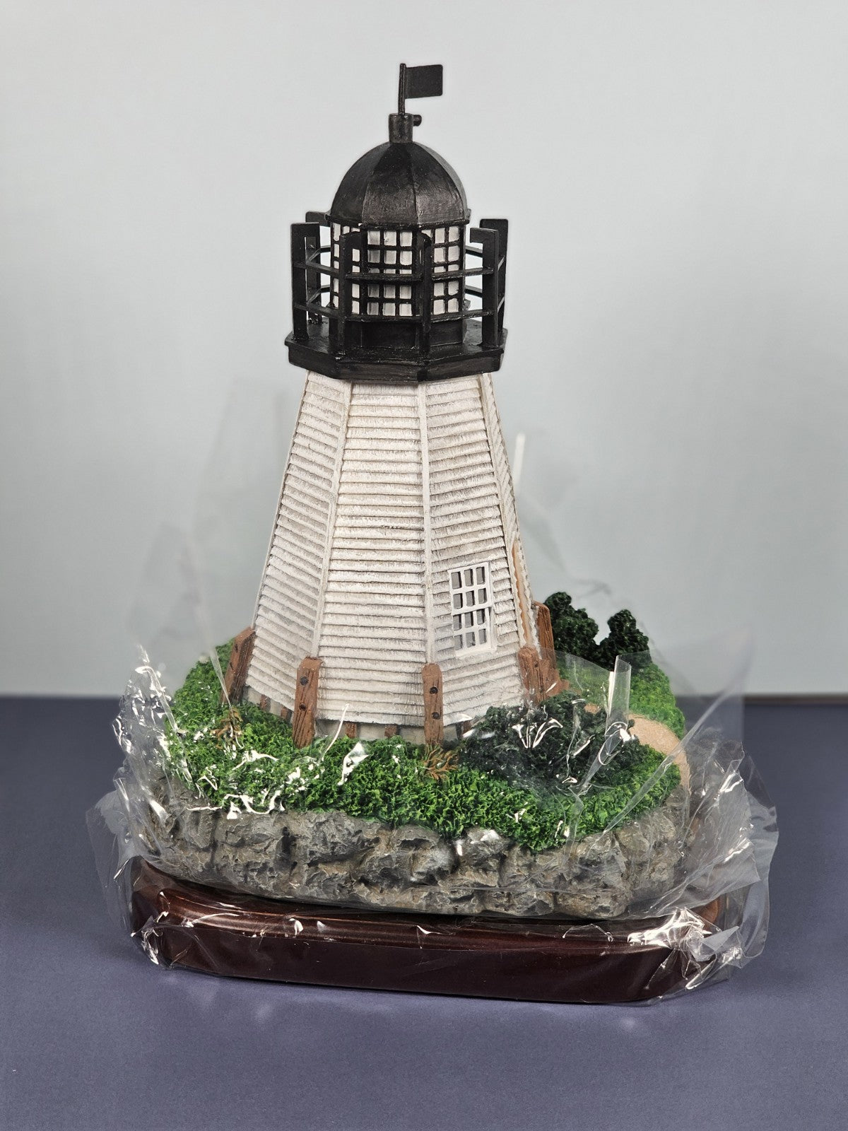 Lefton Historic American Lost Lights Wolf Island Georgia Lighthouse Model