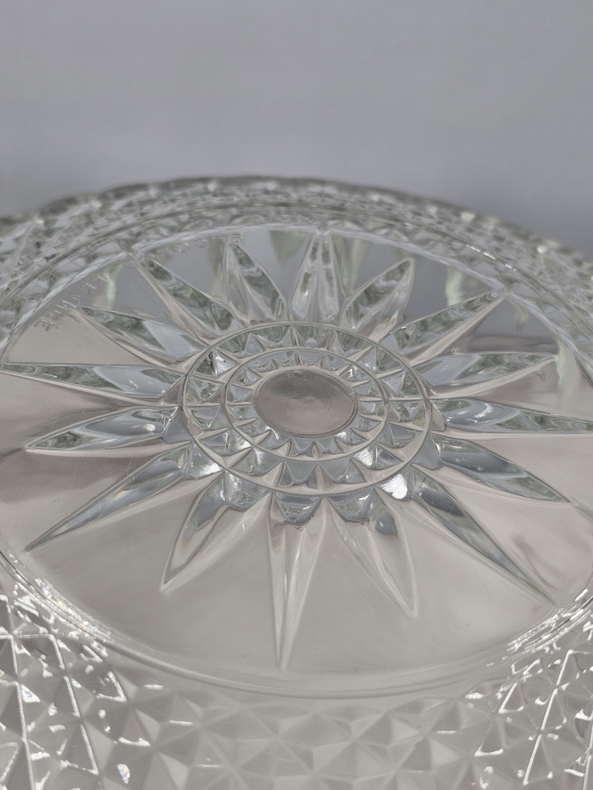 Vintage 9" Arcoroc JG Durand Clear Glass Diamant Salad Vegetable Serving Bowl