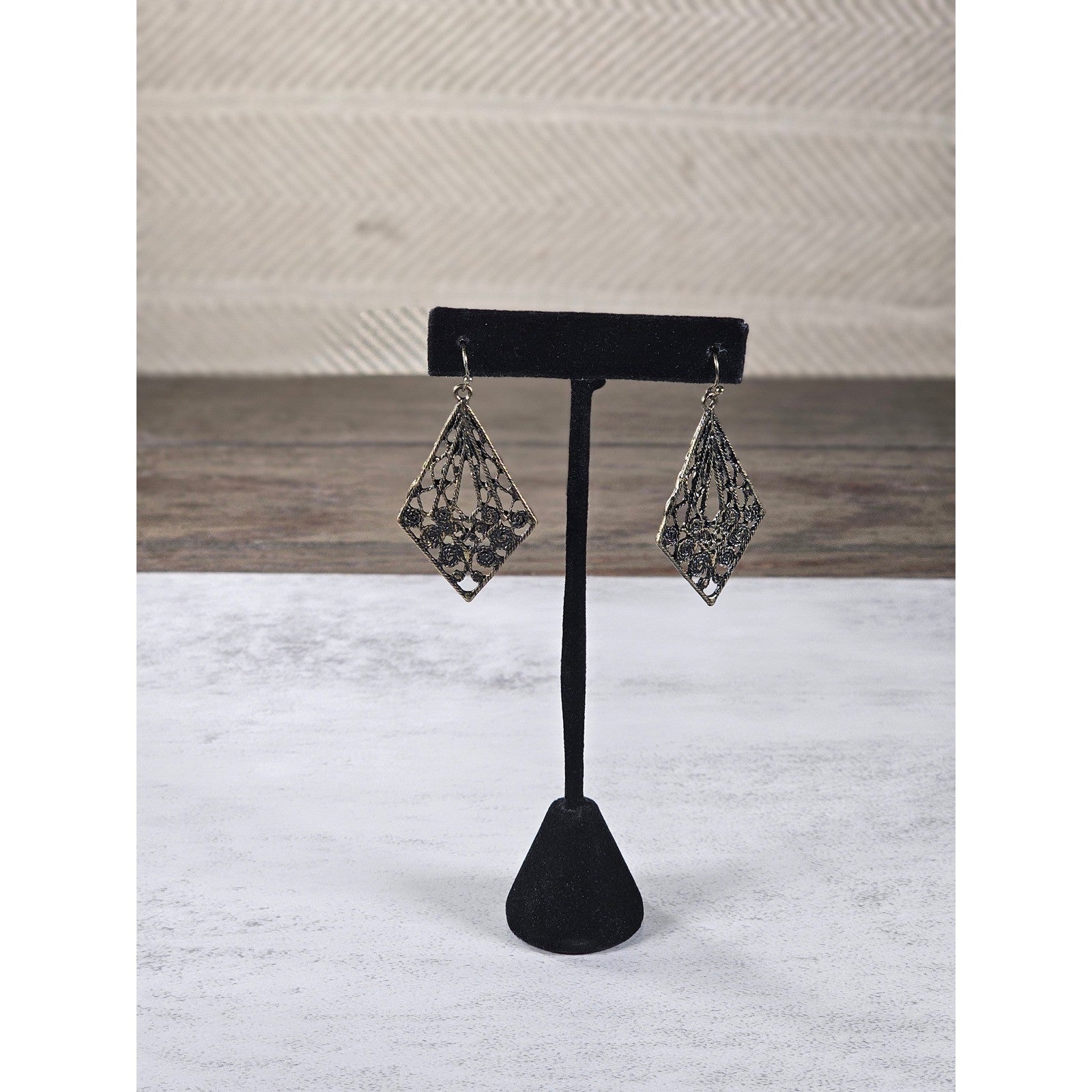 Vintage Filigree Dangle Earrings Diamond Floral Drop Brass Tone