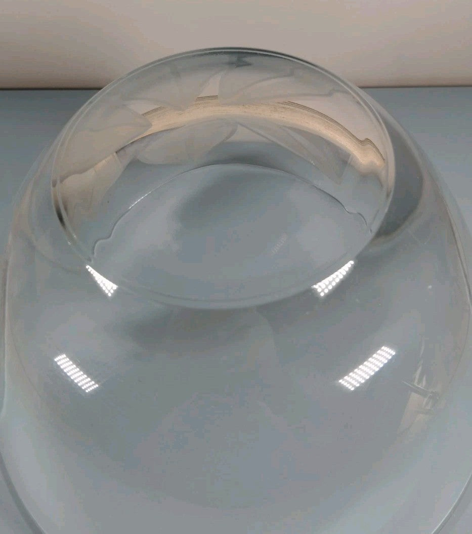 Vintage Crystal Etched Frosted Leaf Vase