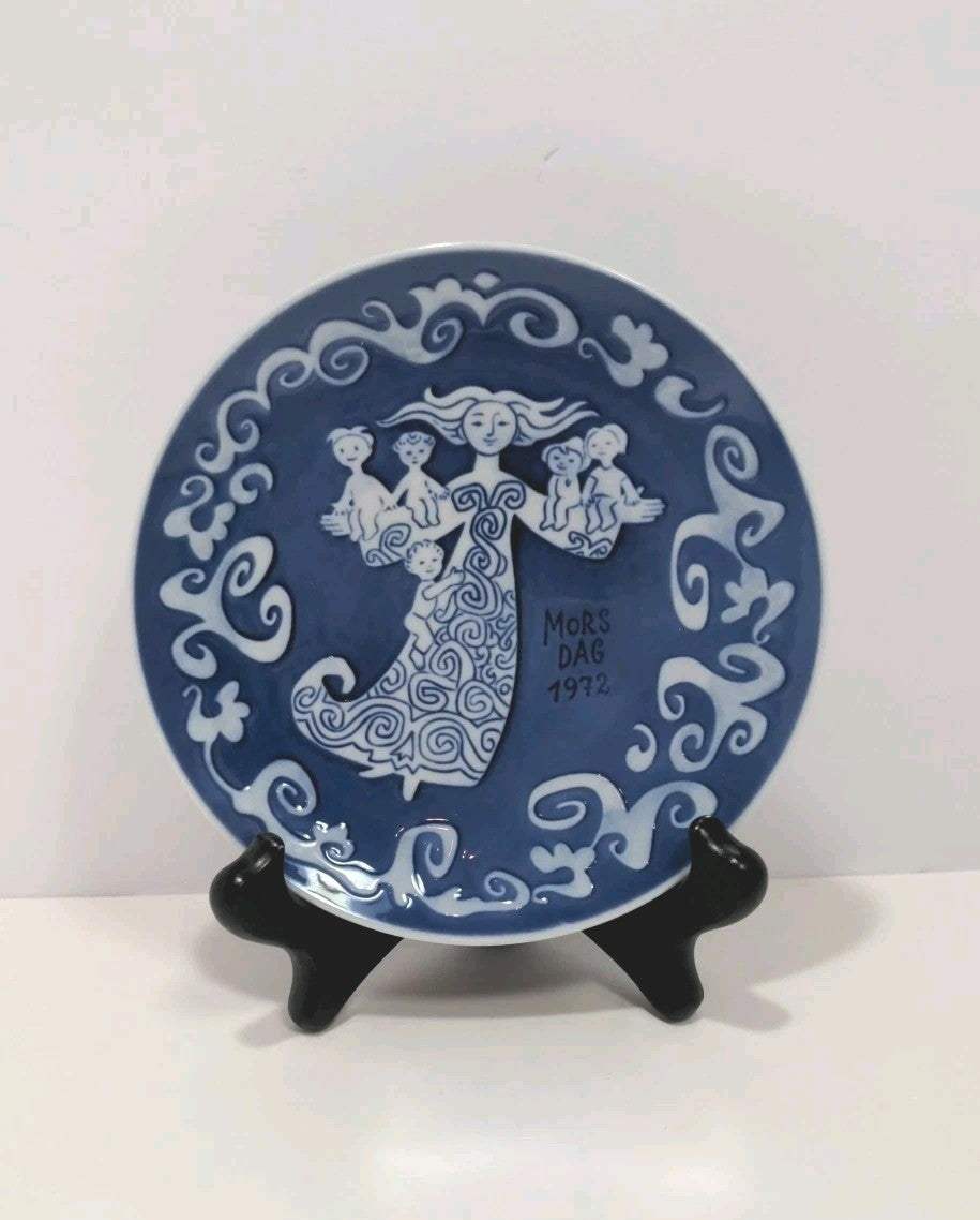 Vintage Royal Copenhagen Mors Dag Mothers Day Collector Plate 1972 Denmark 6" Bl