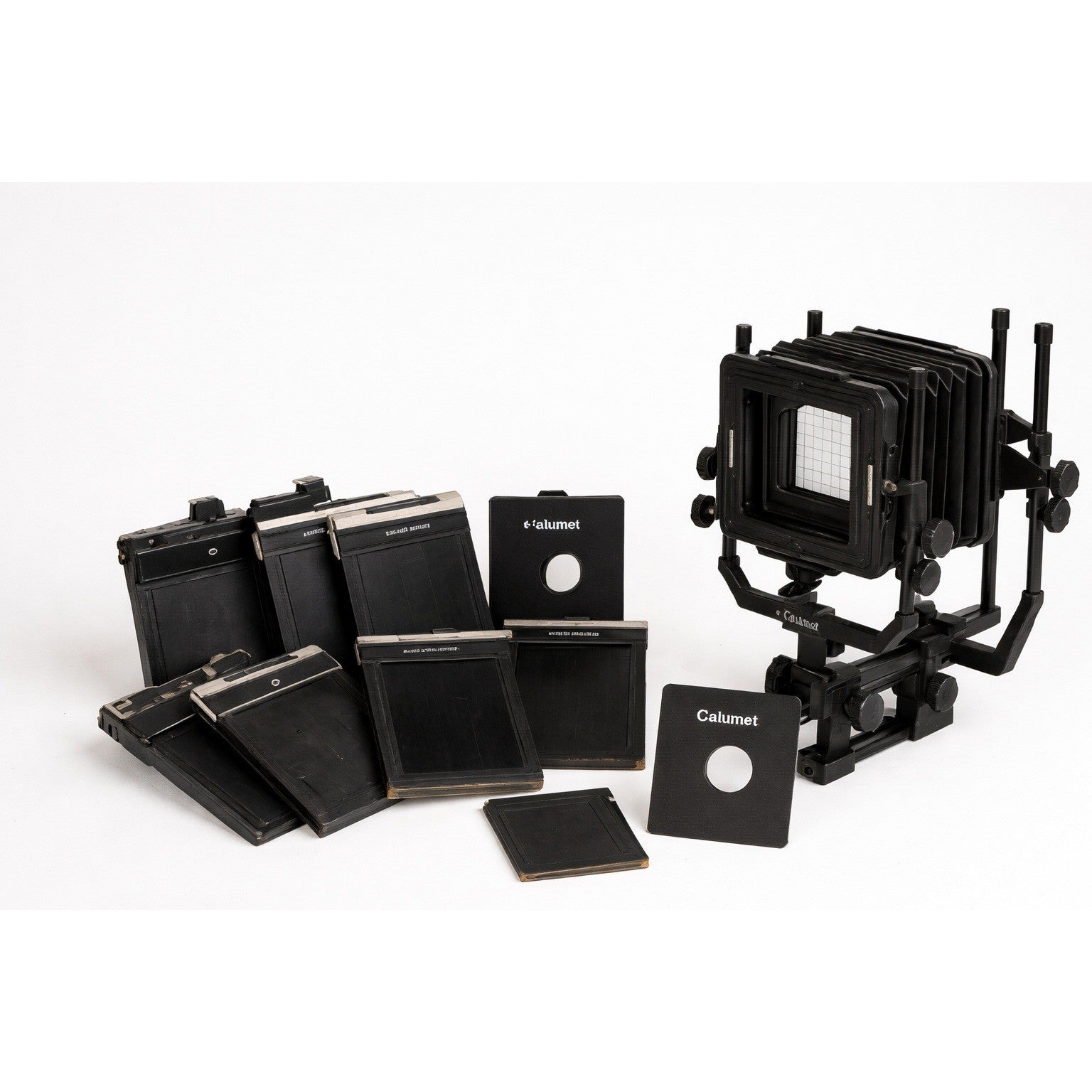 Calumet 4x5 Monorail Large Format View Camera w Film Holders Lens Board