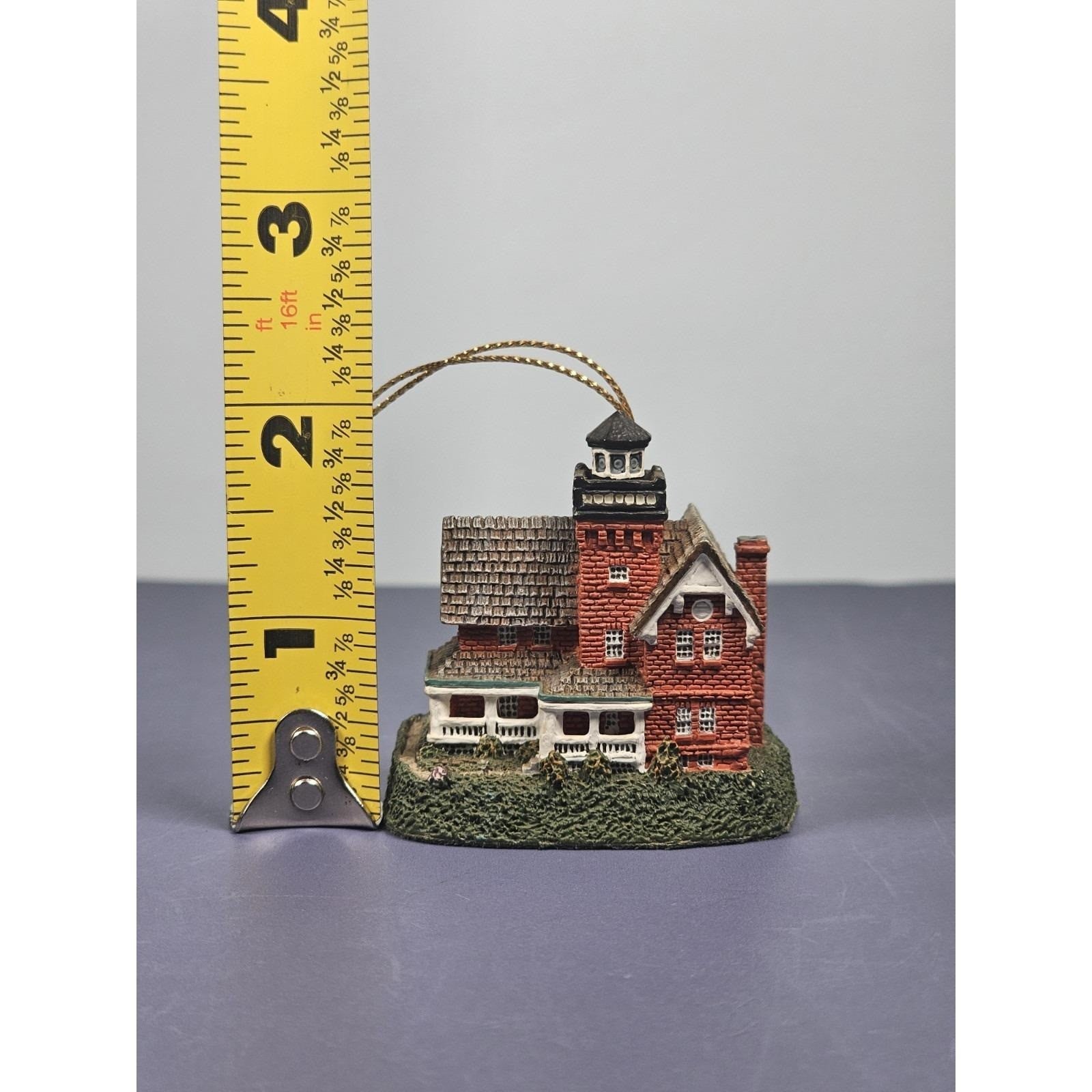 Harbour Lights Sea Girt Lighthouse Ornament Society Edition Coastal Decor