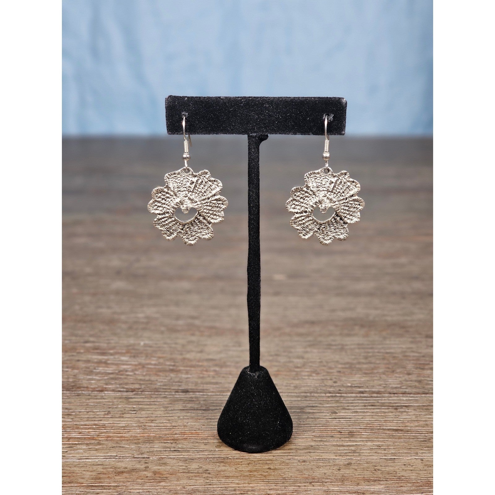 Textured Silver-Tone Floral Heart Dangle Earrings Vintage Style