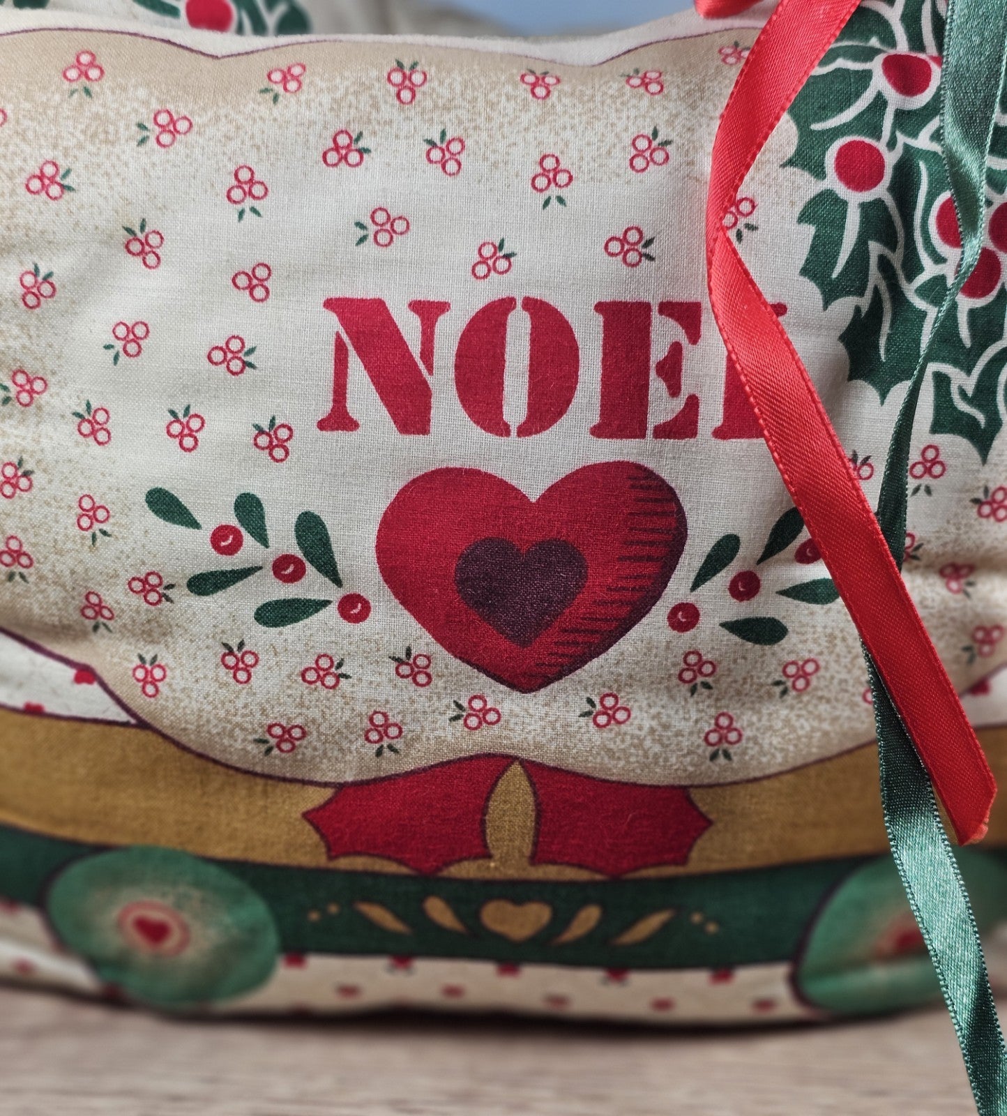 Vintage Handmade Christmas Swans Noel Pillow