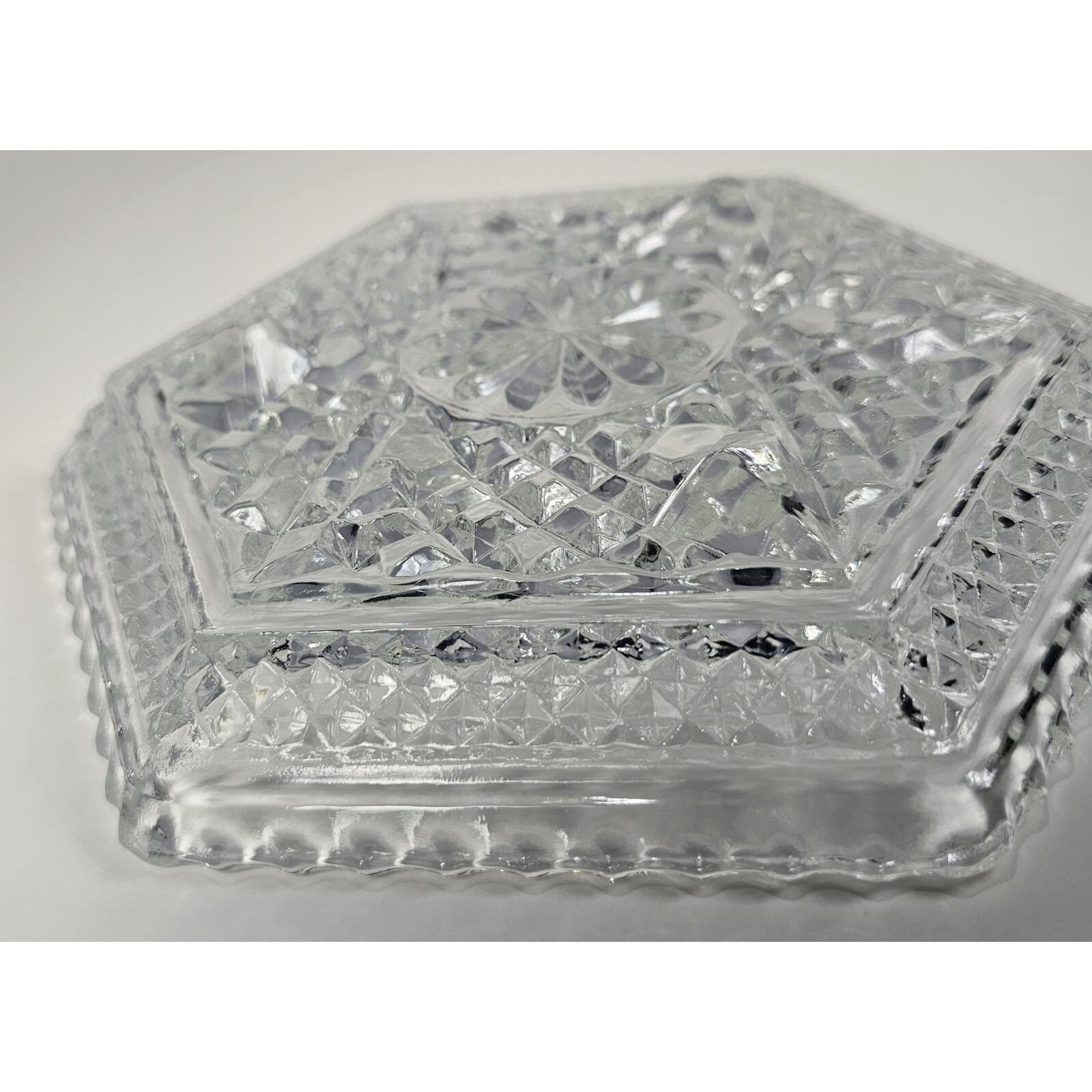 Anchor Hocking Wexford Footed Glass Dish 7.5 Inch Candy Bowl