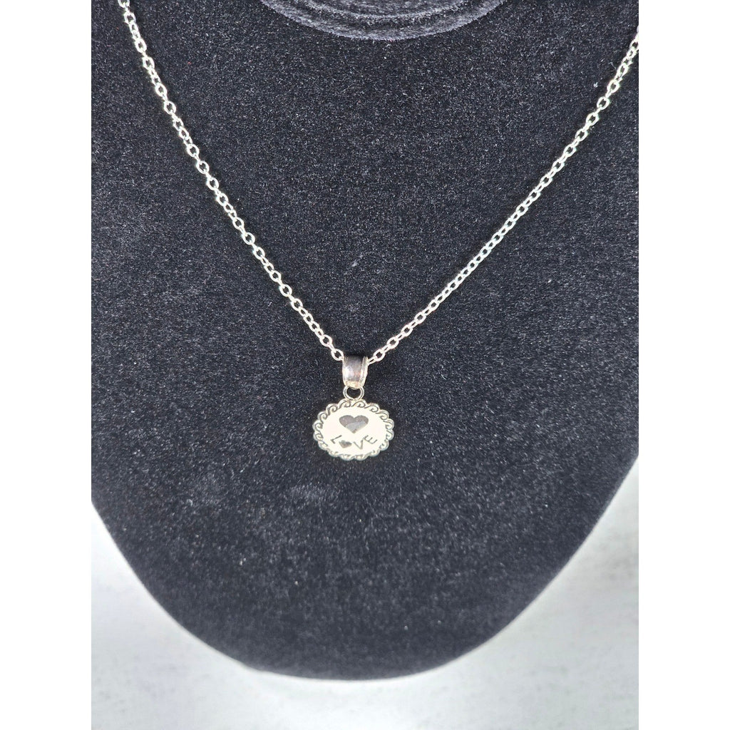 Vintage Sterling Silver Love Heart Pendant Necklace Scalloped Edge