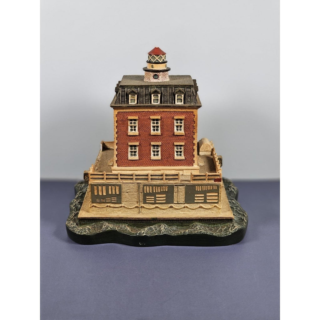 Danbury Mint New London Ledge Lighthouse Figurine Coastal Decor