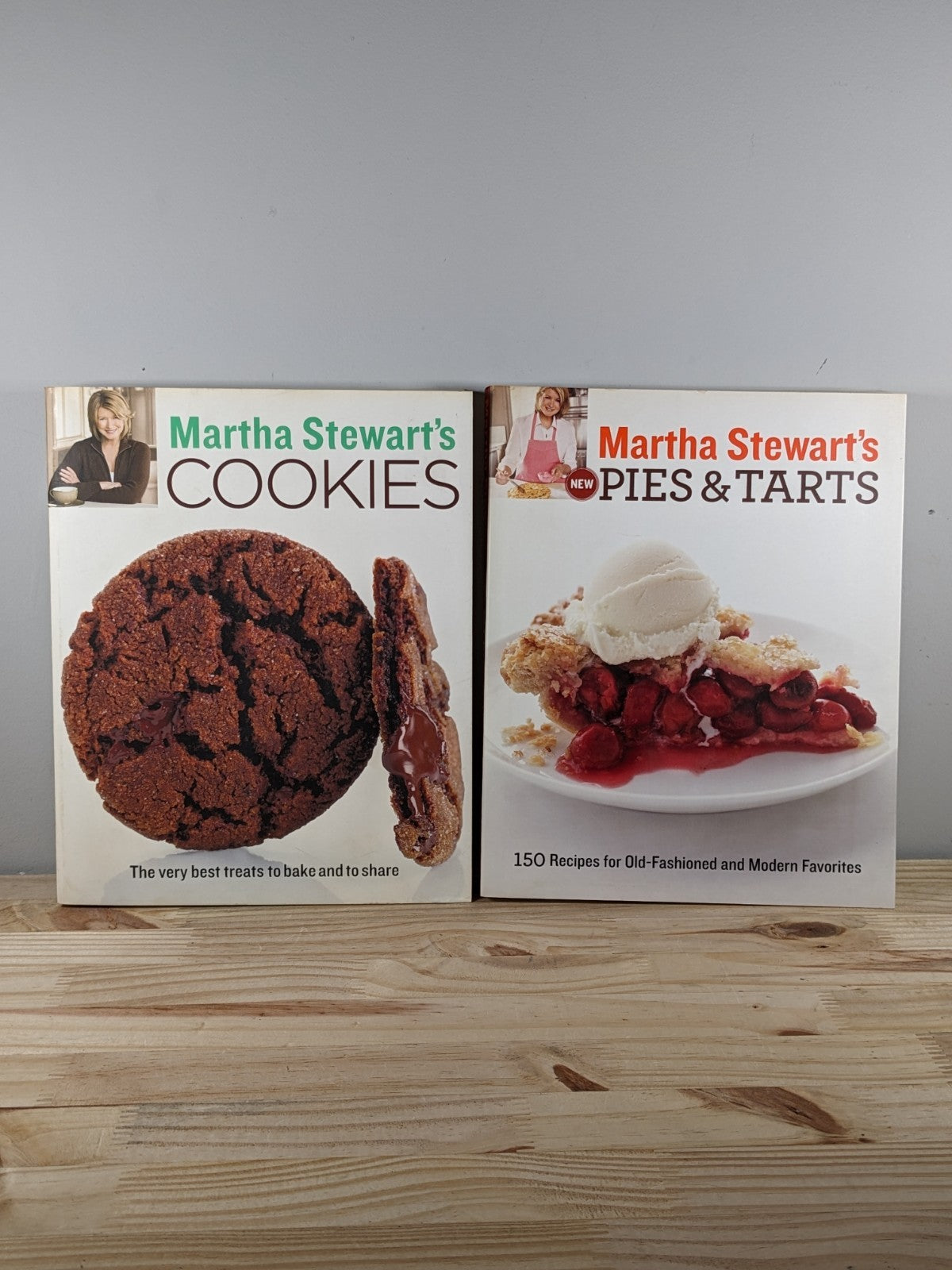 Martha Stewart Cookbooks Lot of 2 – Cookies & Pies & Tarts
