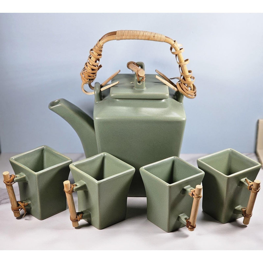 Joyce Chen Ceramic Flared 28oz Teapot & 4 Square Teacups Set Bamboo Handle