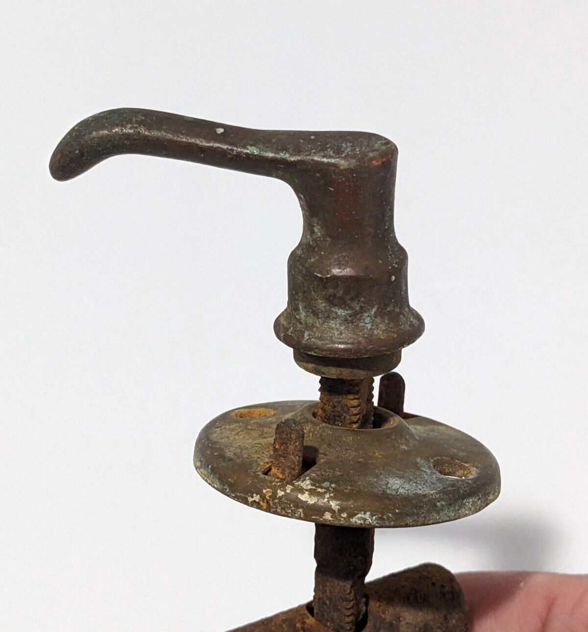 Antique Bronze Door Knob & Latch Set – 19th Century Architectural Hardware