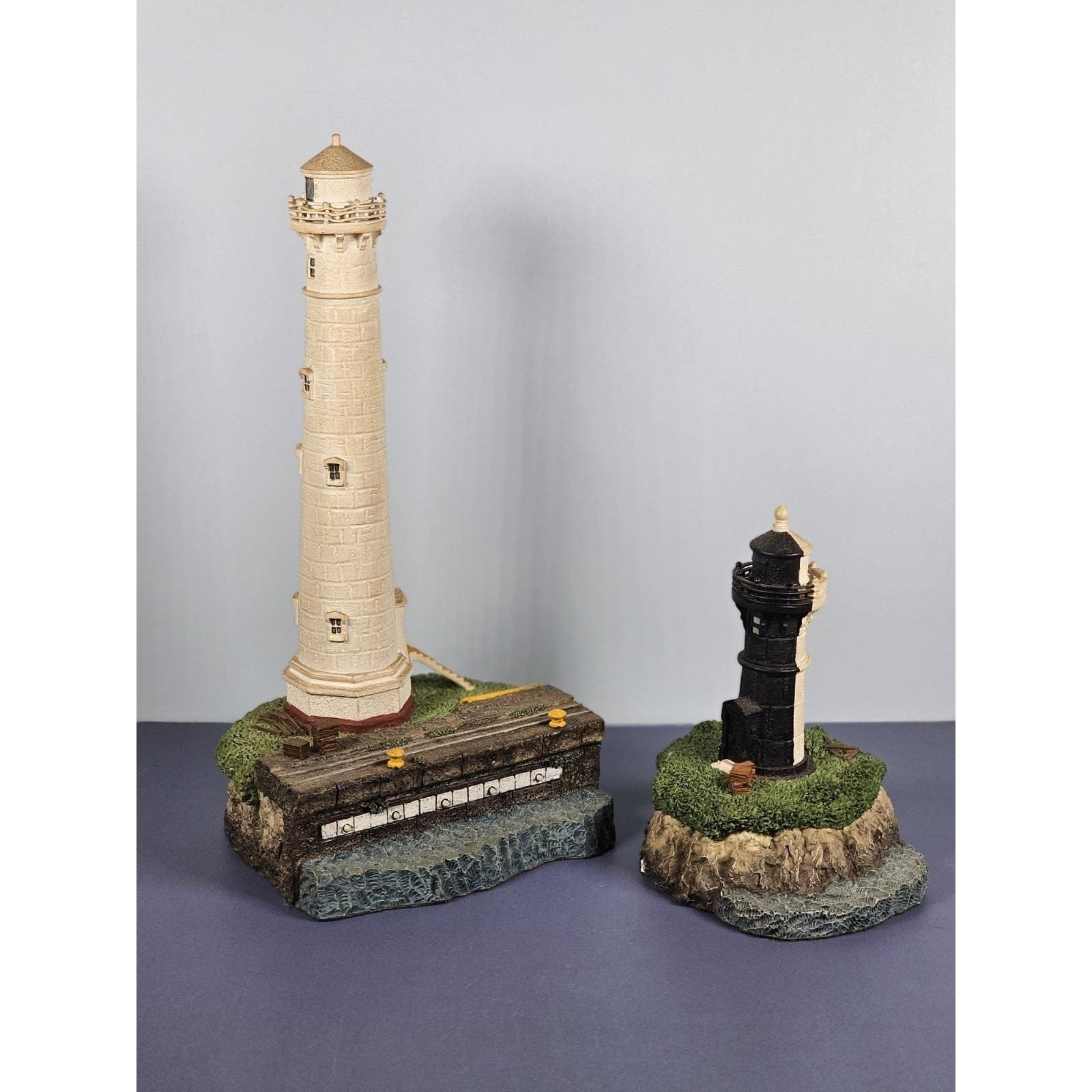 Harbour Lights Panama Canal Lighthouse Set of 2 Limited Edition