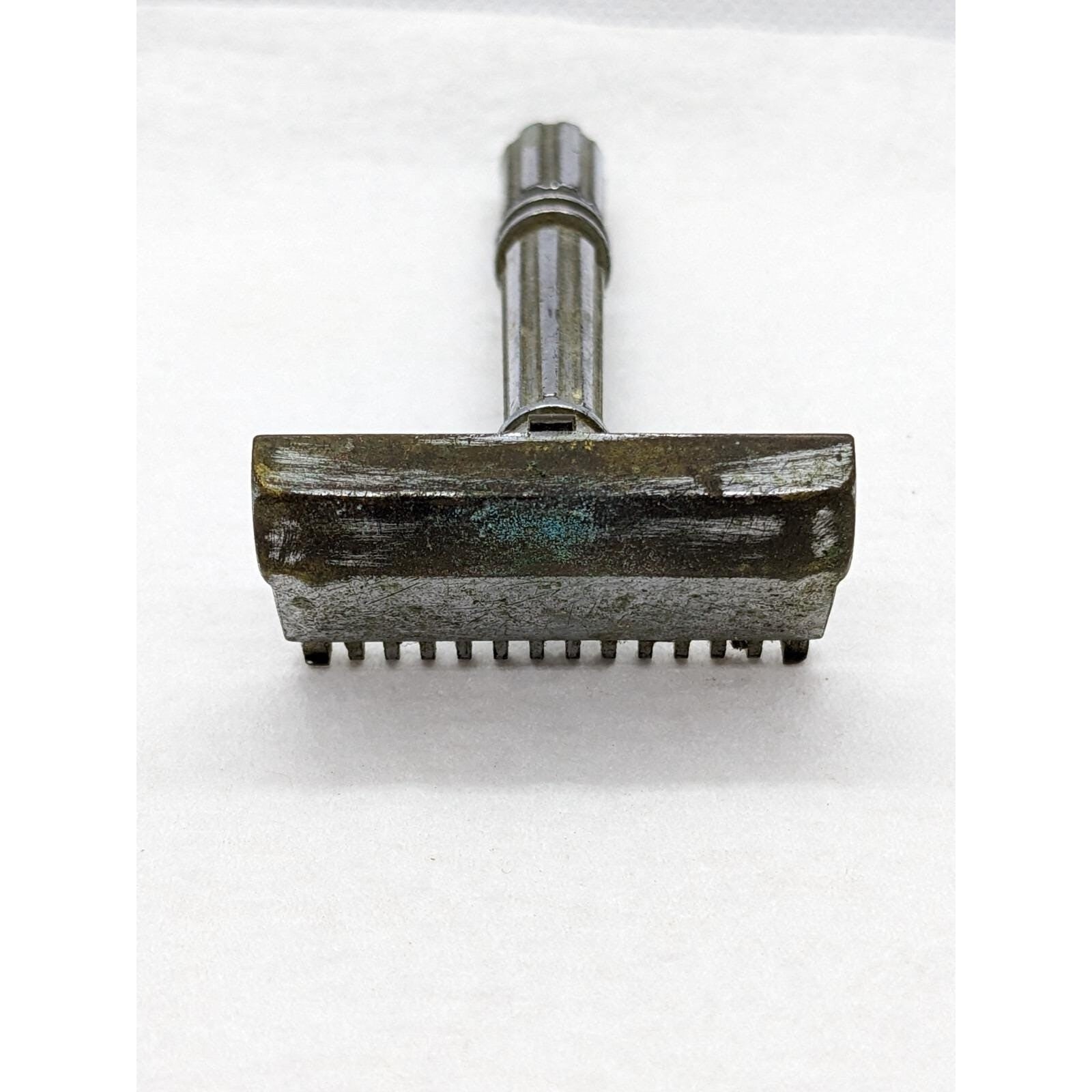 Vintage GEM Micromatic Open Comb Safety Razor USA Single Edge