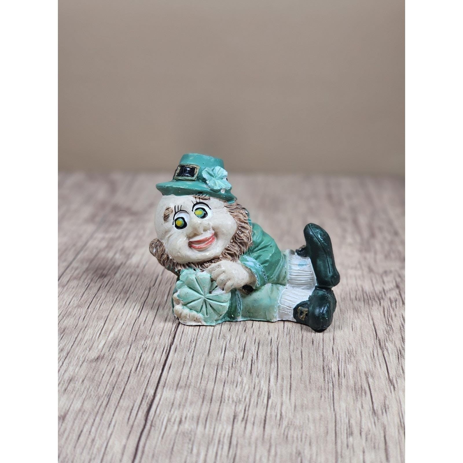 Vintage Leprechaun Figurine 1 7/8 Inch Shamrock St Patrick Decor