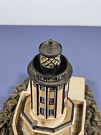 Danbury Mint Los Angeles Harbor Light, CA. BEACONS BY THE SEA LIGHTHOUSE