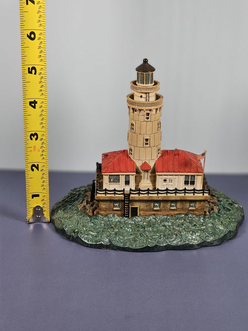 1993 DANBURY MINT CHICAGO HARBOR LIGHT HISTORIC LIGHTHOUSES