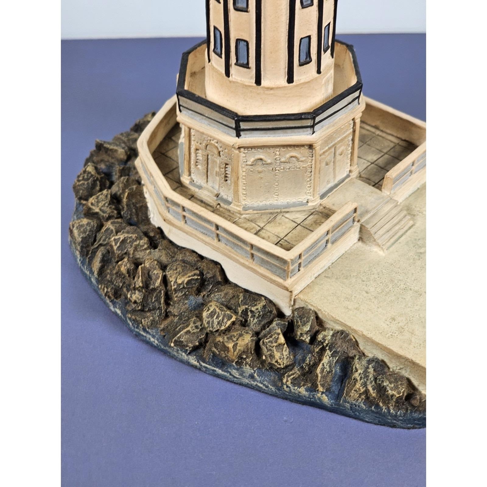 Danbury Mint Los Angeles Harbor Lighthouse Beacons by the Sea