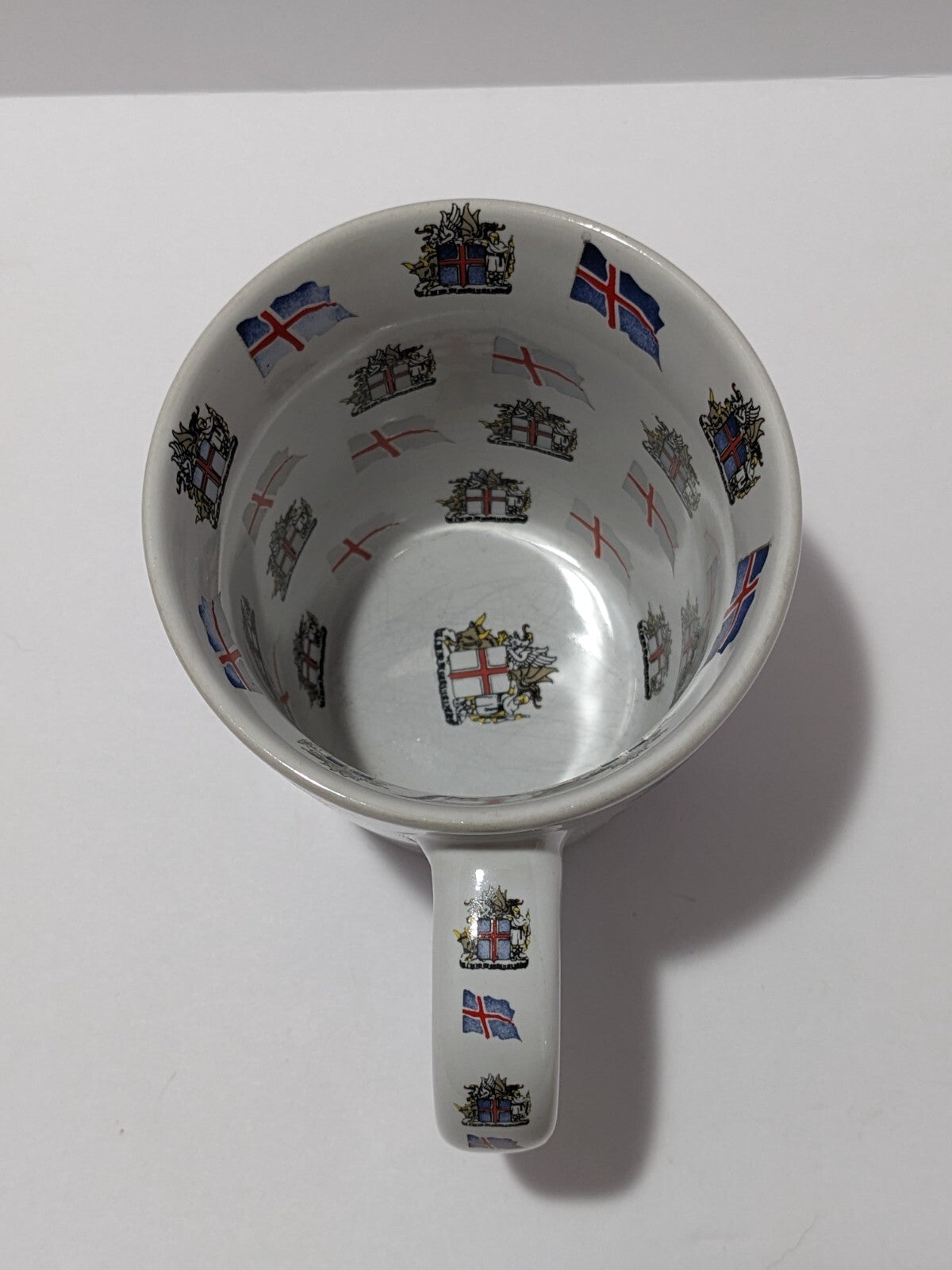 Porcelain Coffee Mug With Icelandic Flags & Crests Gold Lettering Details