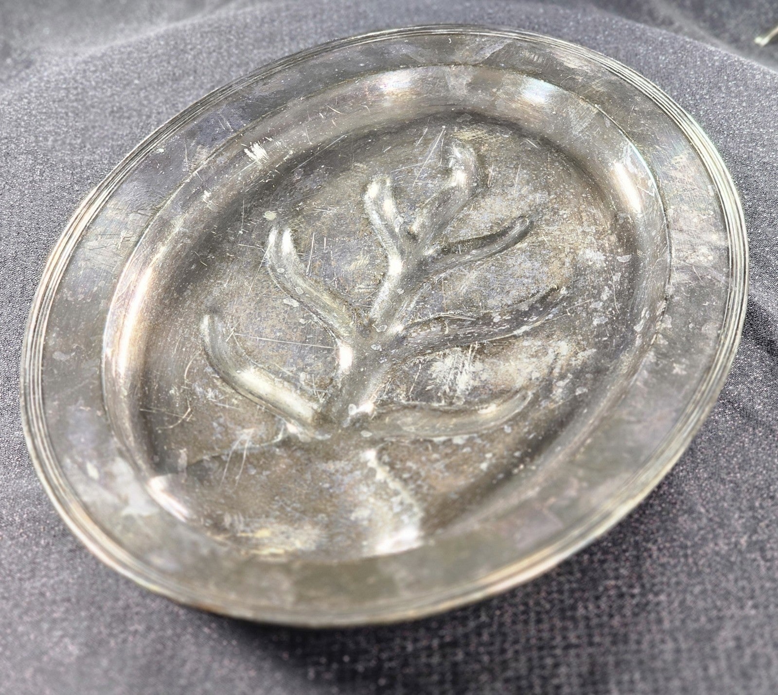 Vintage Silverplate Oval Well & Tree Meat Serving Platter Tray 15.5" x 11.5"