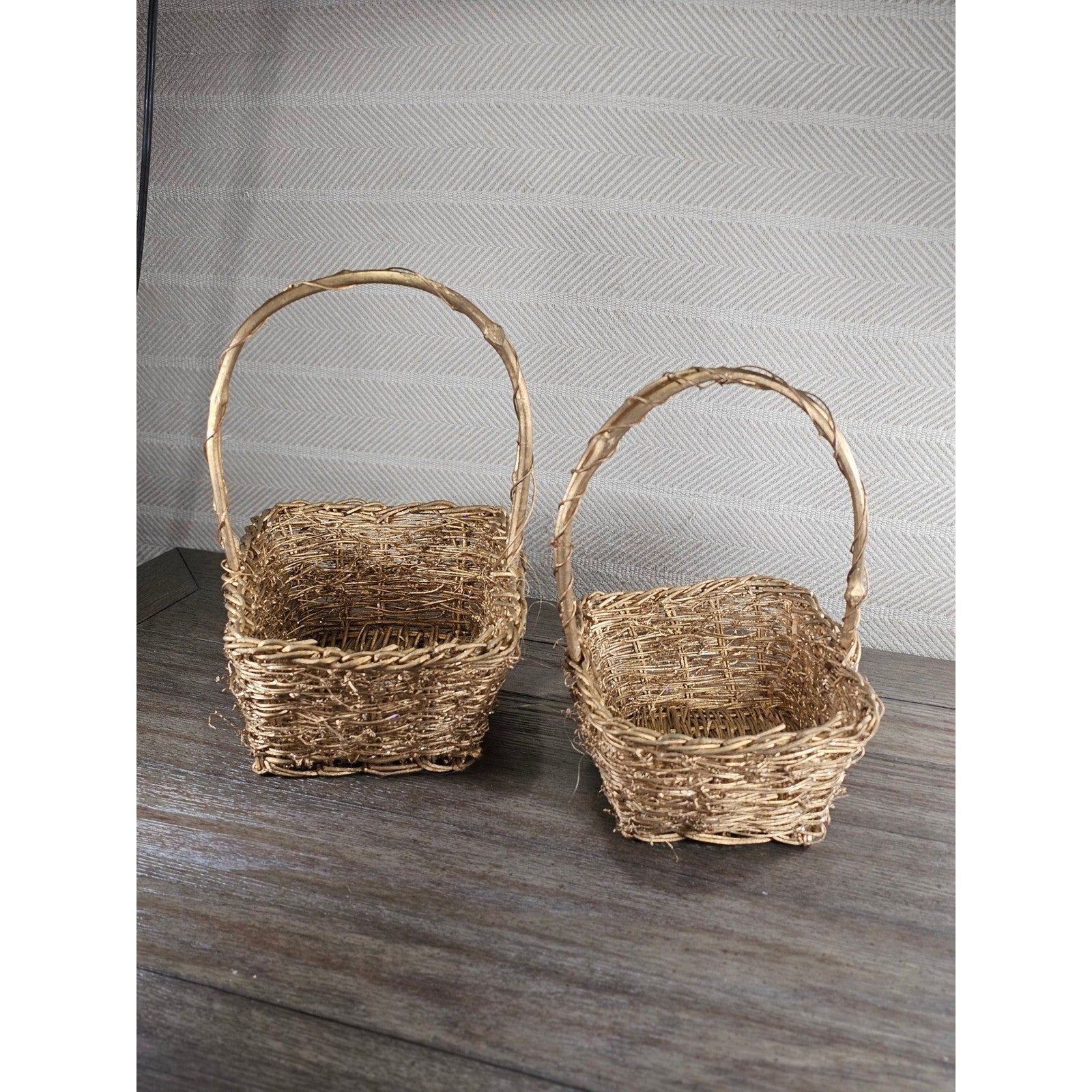 Vintage Gold Wicker Baskets Set of 2 with Handles Glitter Finish Decor