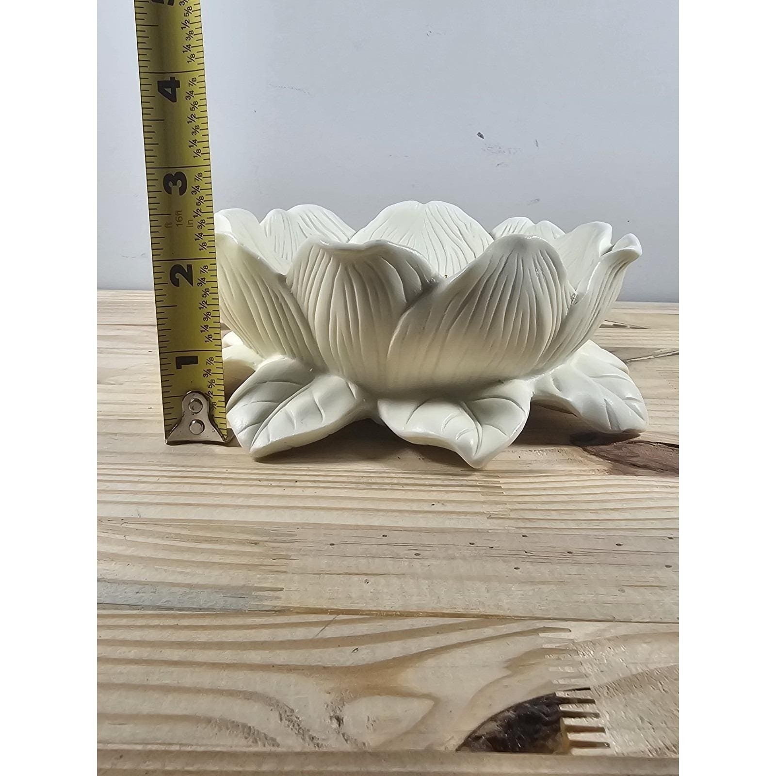 Vintage PartyLite Magnolia Lotus Candle Holder Gold Trim