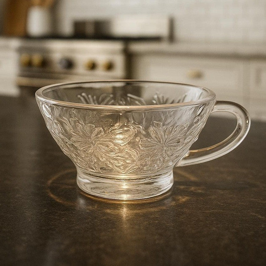 Princess House Fantasia Cup Poinsettia Crystal Pedestal Glass