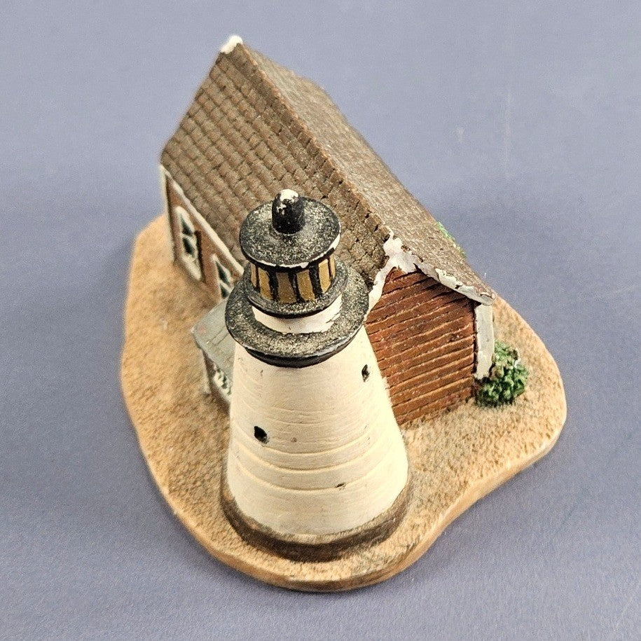 Vintage Lighthouse Thimble Miniature Coastal Souvenir – Chipped Roof