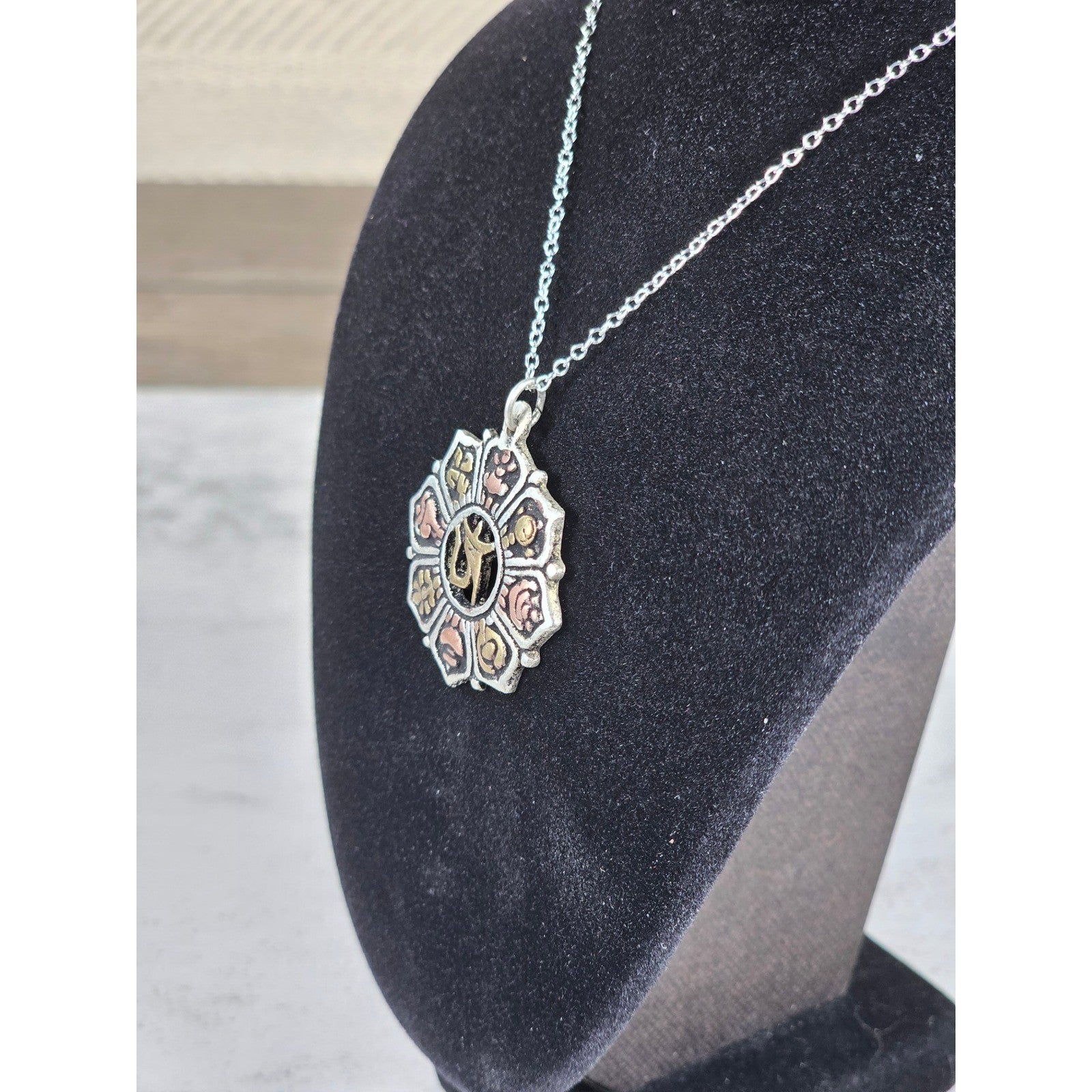 Vintage Om Lotus Pendant Necklace Boho Spiritual Medallion