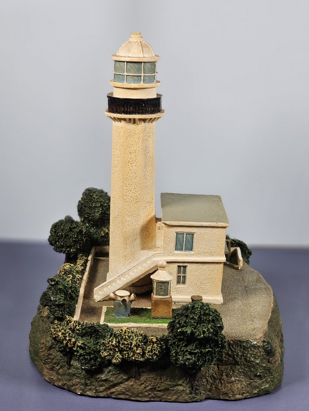 Danbury Mint Kan Non Zaki Lighthouse Sculpture Japan Collection W/ COA