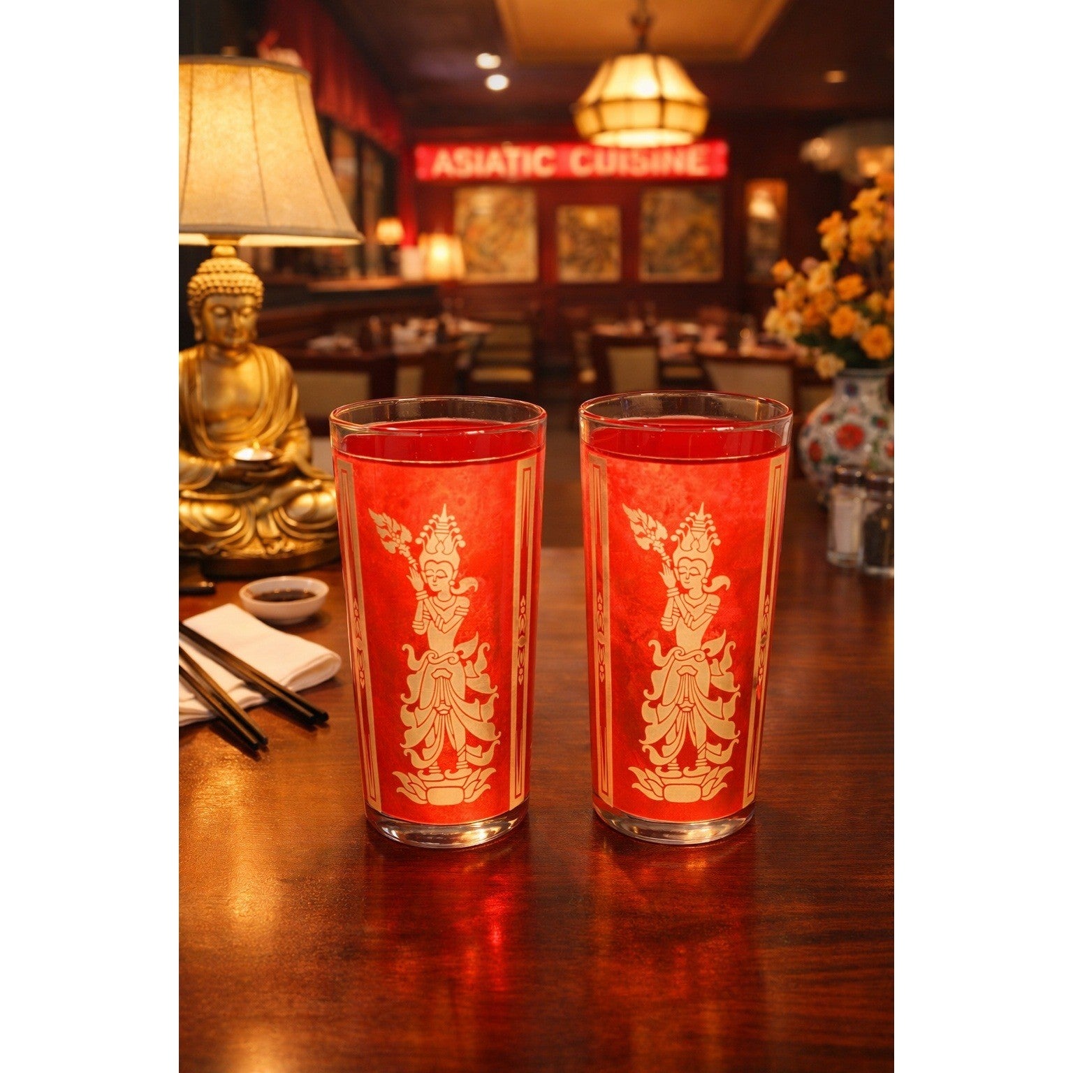 Vintage Red Asian Dancer Gold Glasses Set of 2 Tall Drinking Tumblers