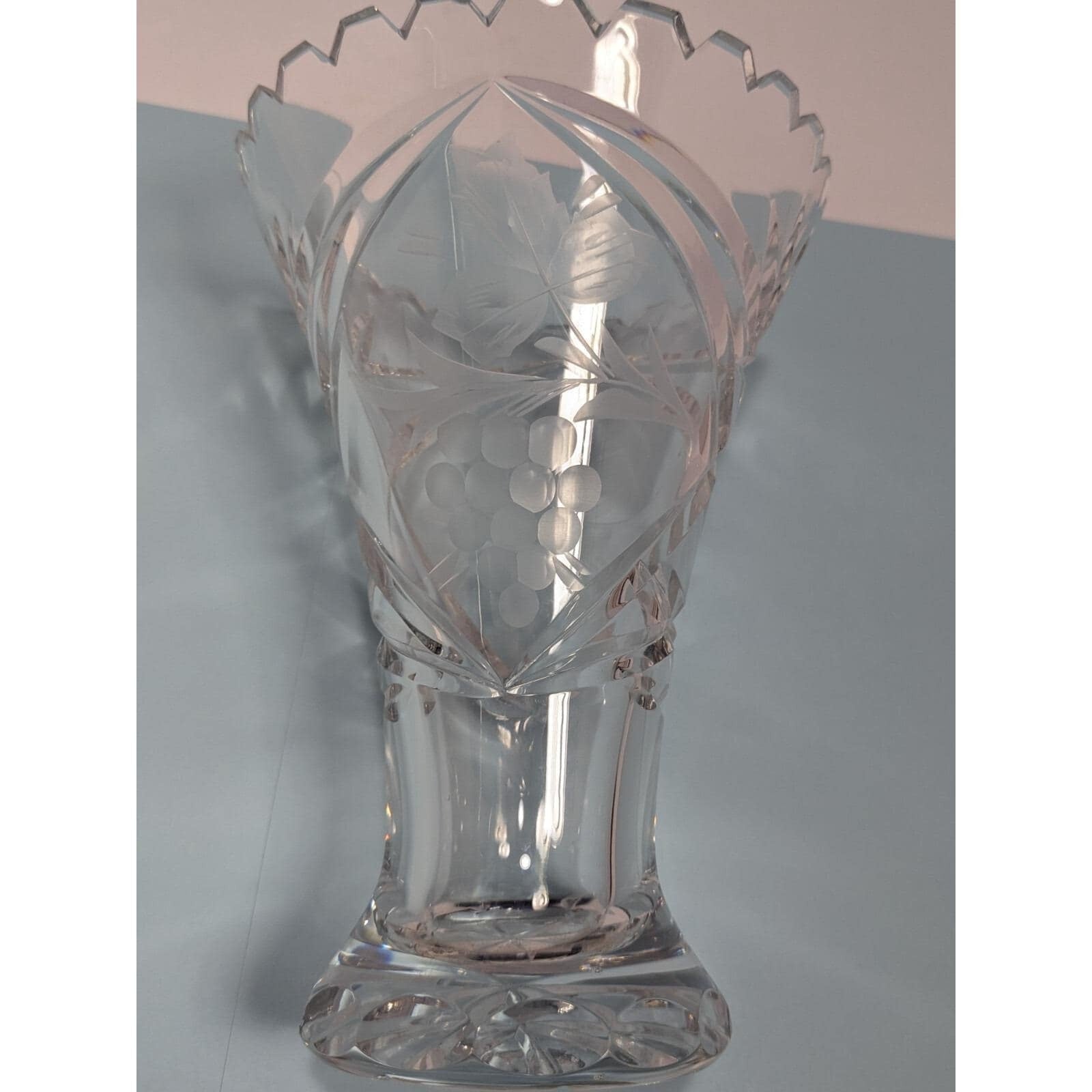 Vintage Cut Crystal Trumpet Vase Starburst Pedestal Vase 7.5 Inch
