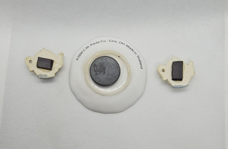 Magnet Paula's Cherished Sentiment Mini Plate and 2 Miniature Magnet Teapots