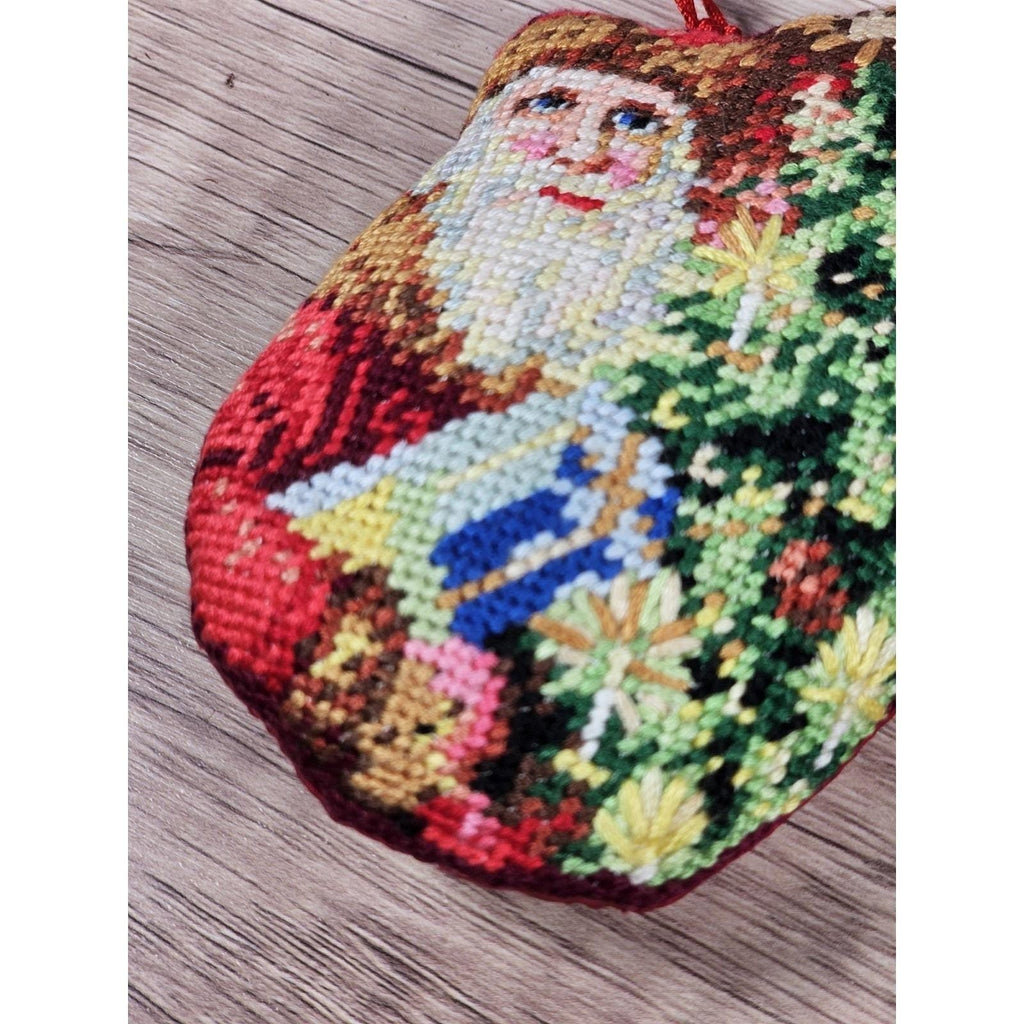 Vintage Embroidered Santa Ornament Christmas Tree Fabric 4 Inch