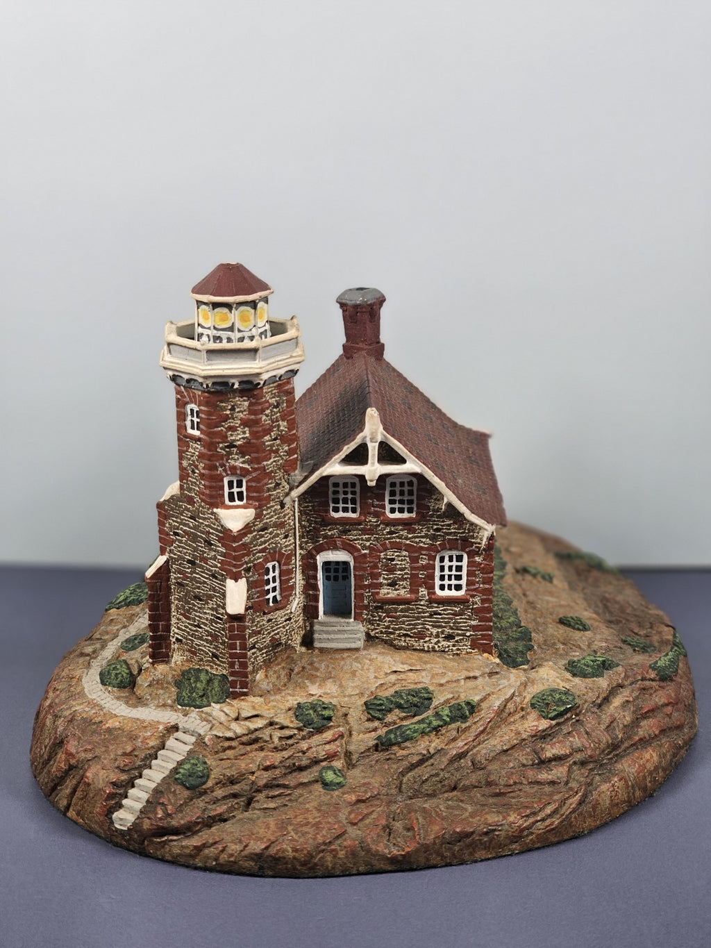 Passage Island Lighthouse Replica By Danbury Mint 1994 Historic American Lightho