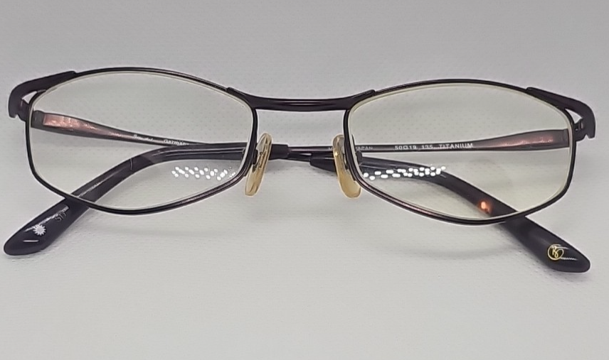 Cynthia Rowley Eyeglasses 50 19 135 Titanium With Case