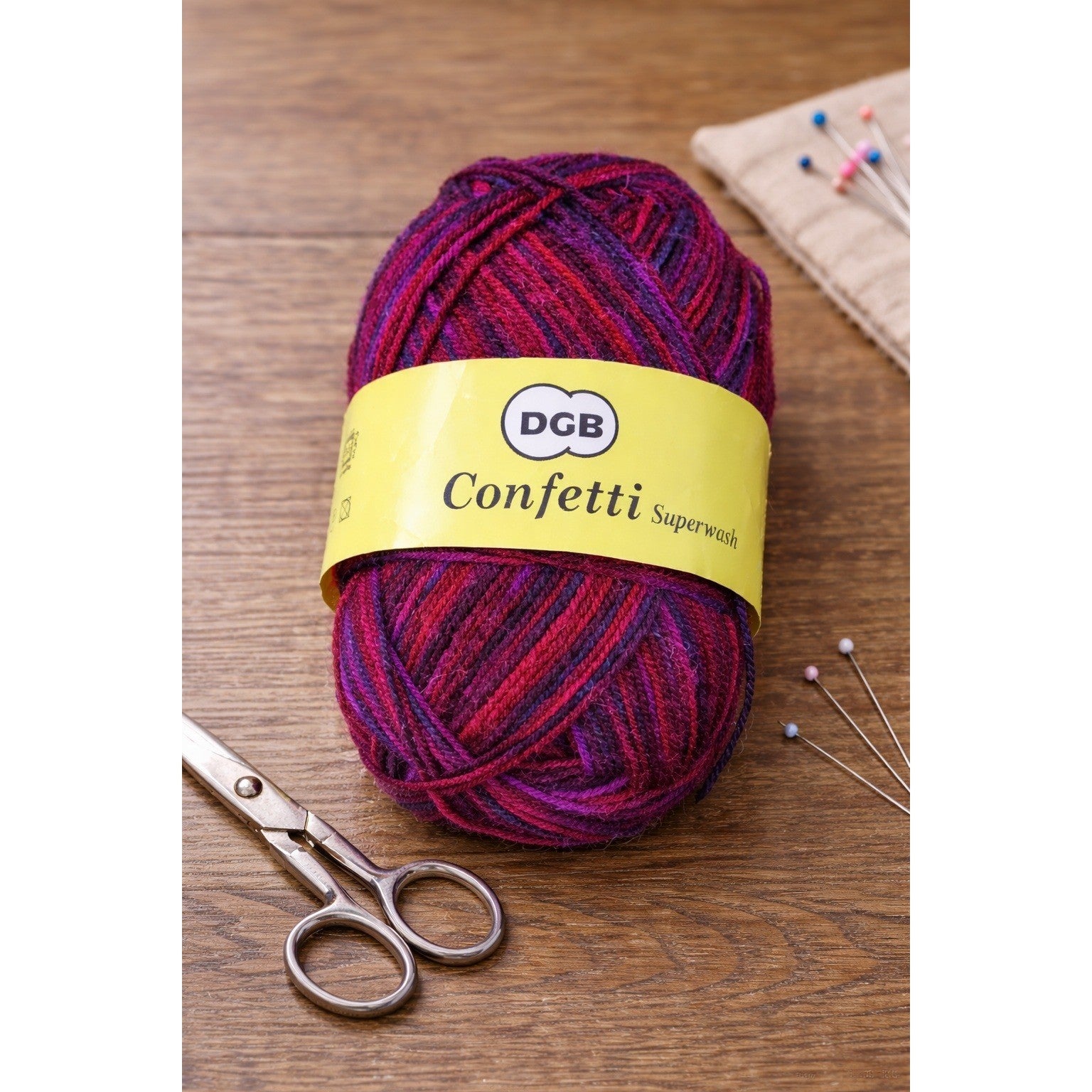 Vintage Superwash Wool Nylon Yarn 50g 210m Made in Italy Variegated