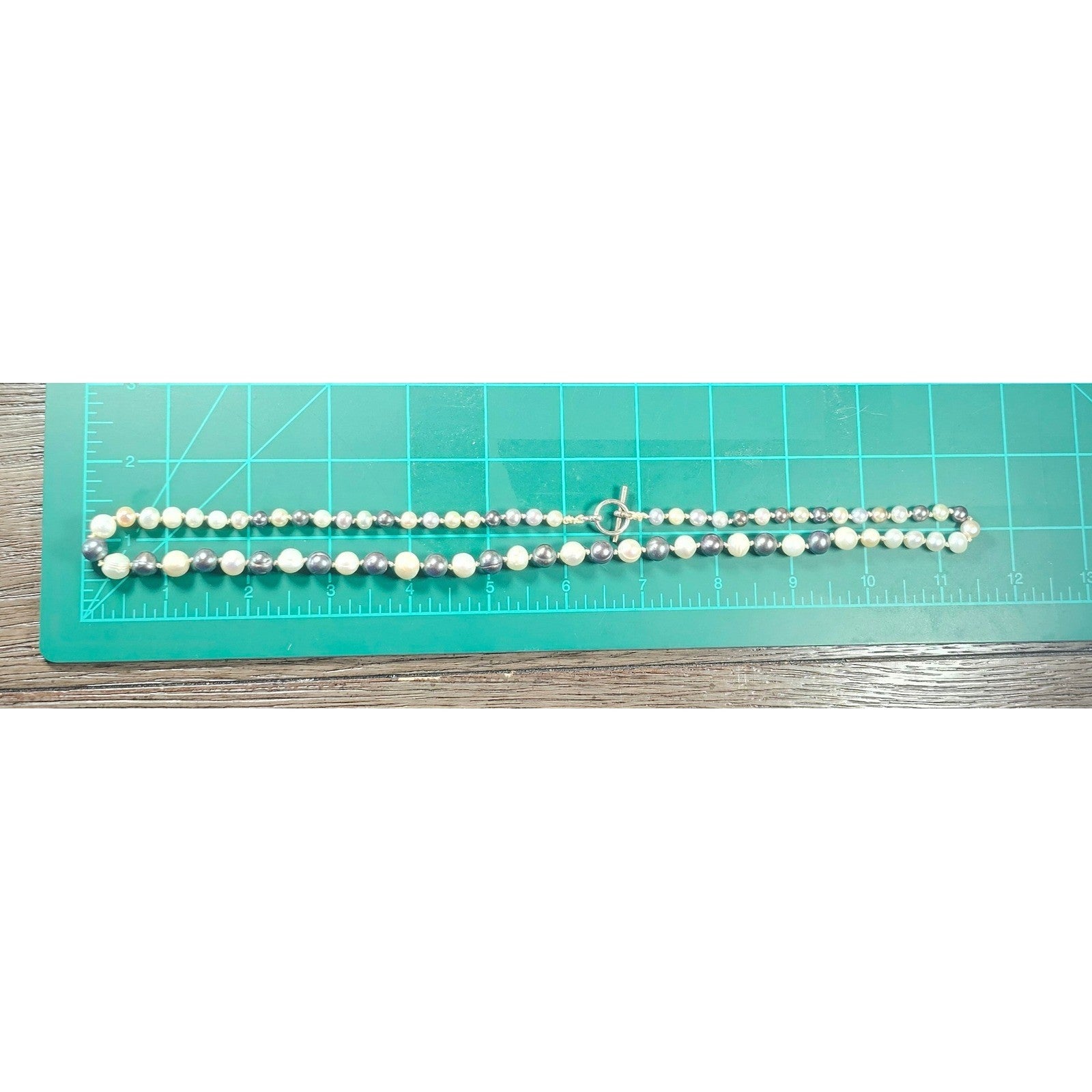 Vintage Multicolor Pearl Necklace Toggle Clasp Beaded Strand