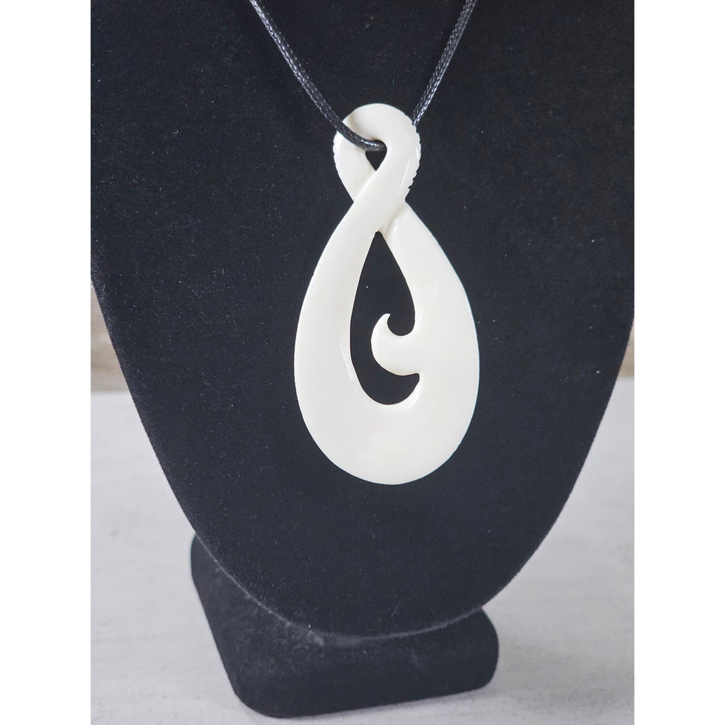 Vintage Carved Bone Hei Matau Fish Hook Pendant Necklace