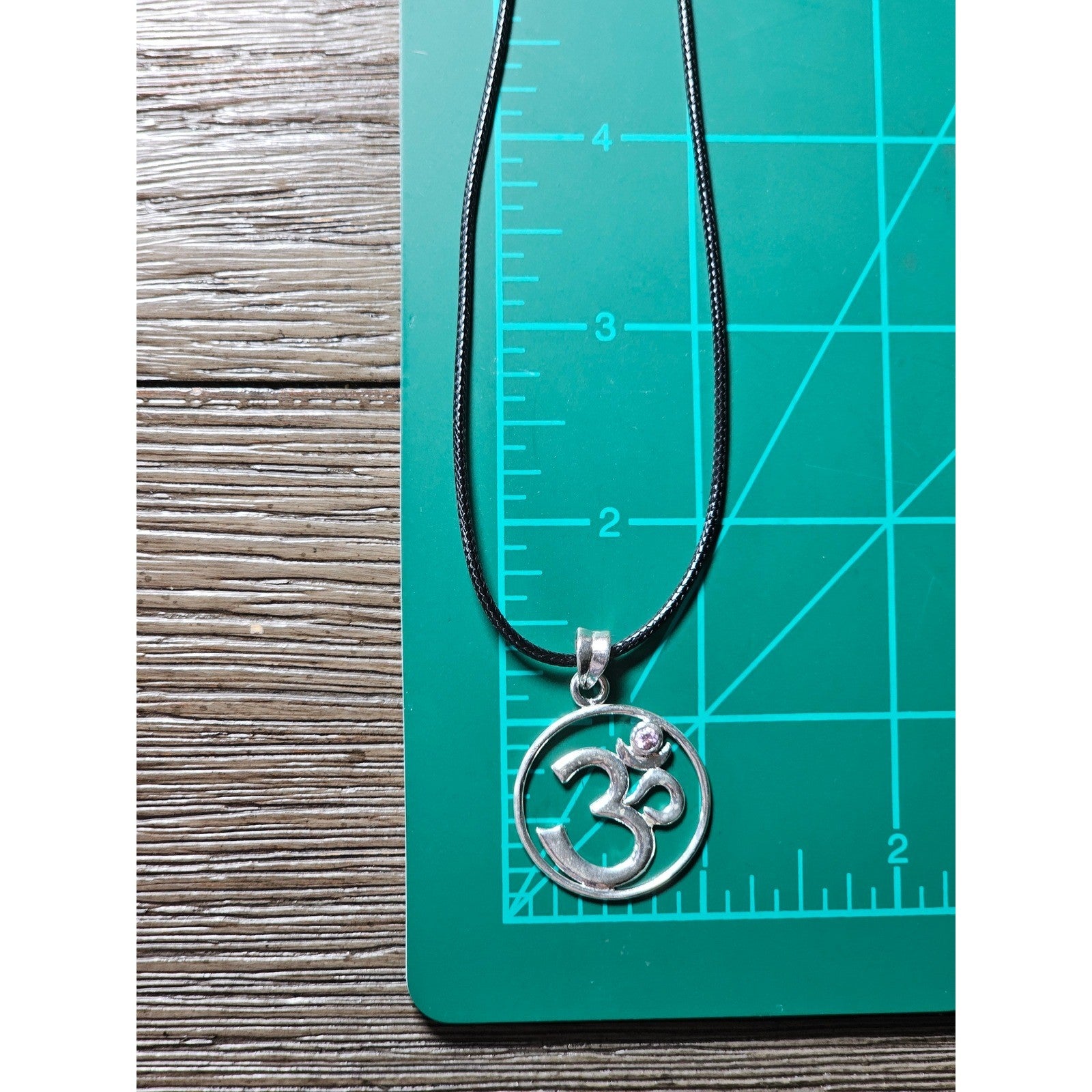 Vintage Sterling Silver Om Symbol Pendant Necklace Spiritual Jewelry