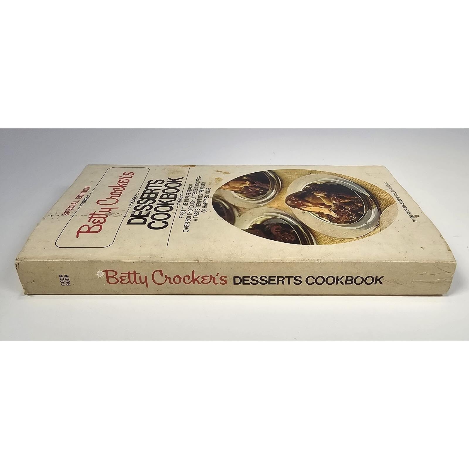 Betty Crocker 1975  Dinner Parties Cookbook Vintage Entertaining Book