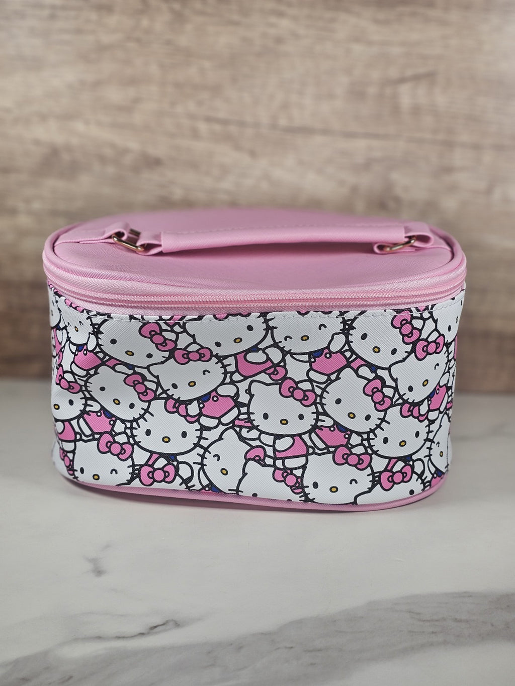 Hello Kitty Pink Cosmetic Case – Sanrio Travel Makeup Bag with Zipper & Charm